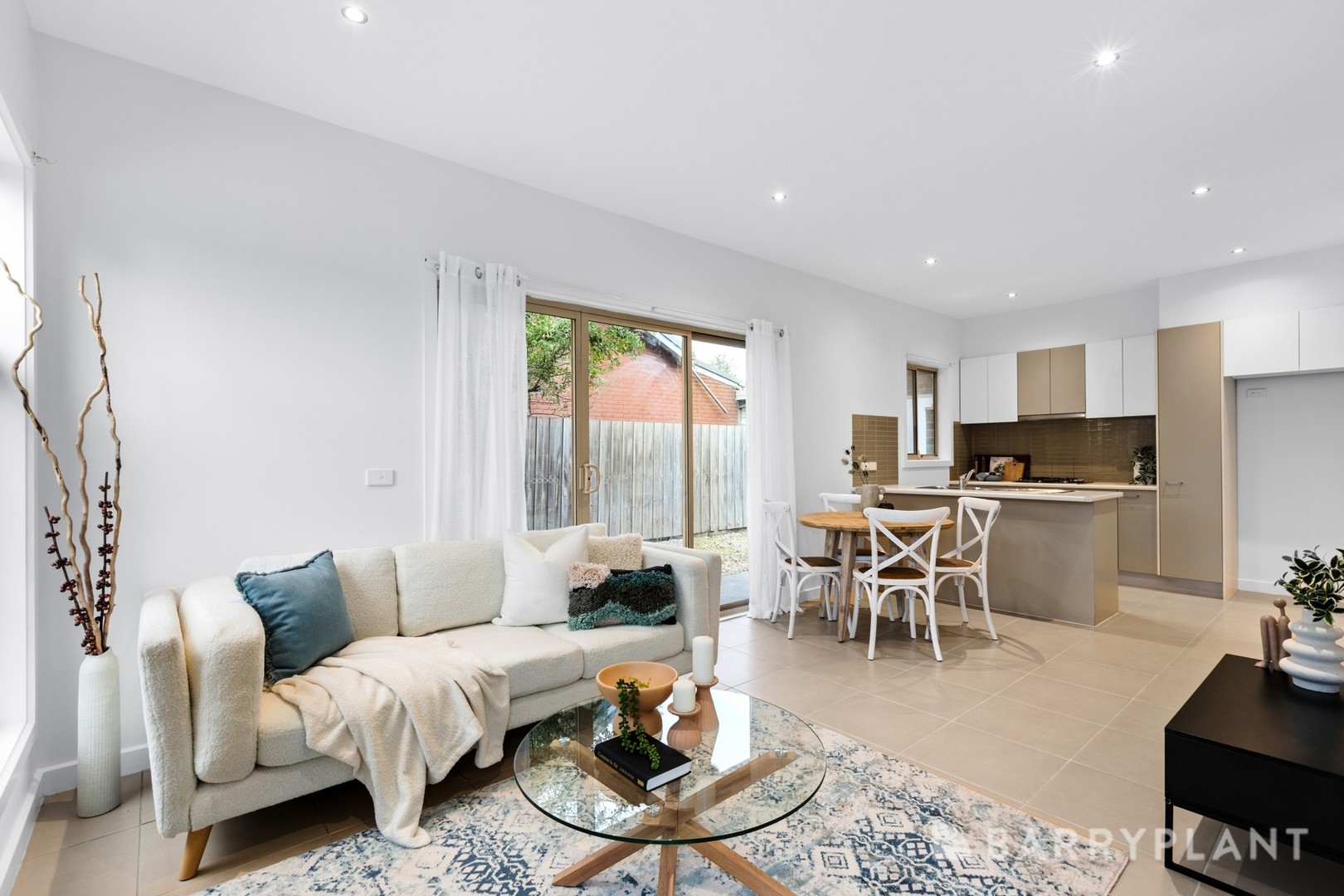 1/10 Leonard Avenue, Glenroy, VIC 3046, Glenroy - Thumbnail 2