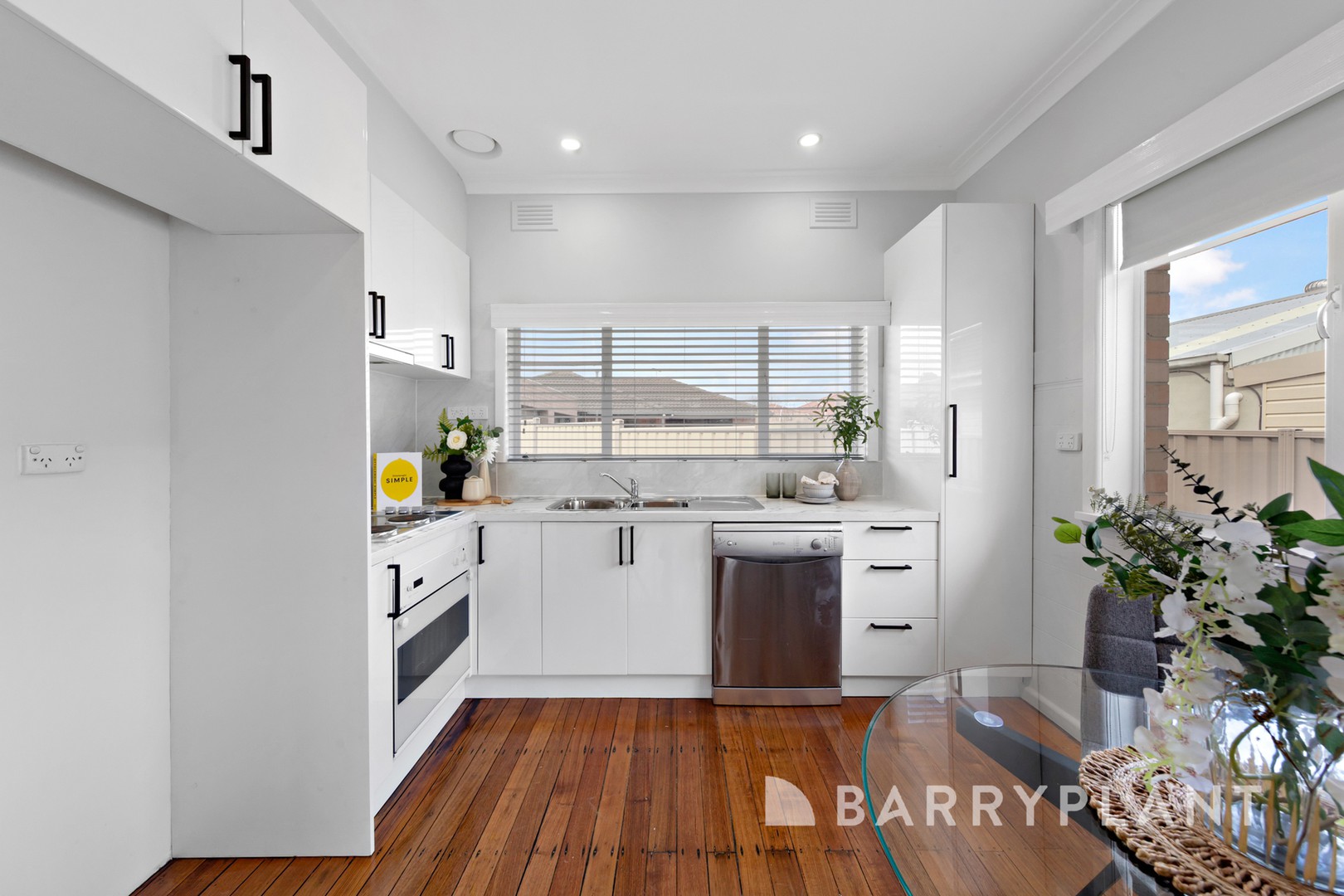 1/10 Lester Avenue, St Albans, VIC 3021, St Albans - Thumbnail 6