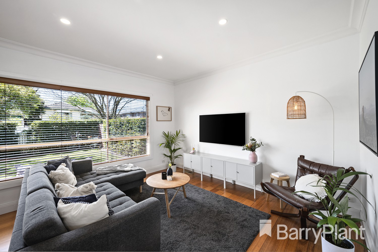 1/10 Linacre Street, Watsonia, VIC 3087, Watsonia - Thumbnail 2