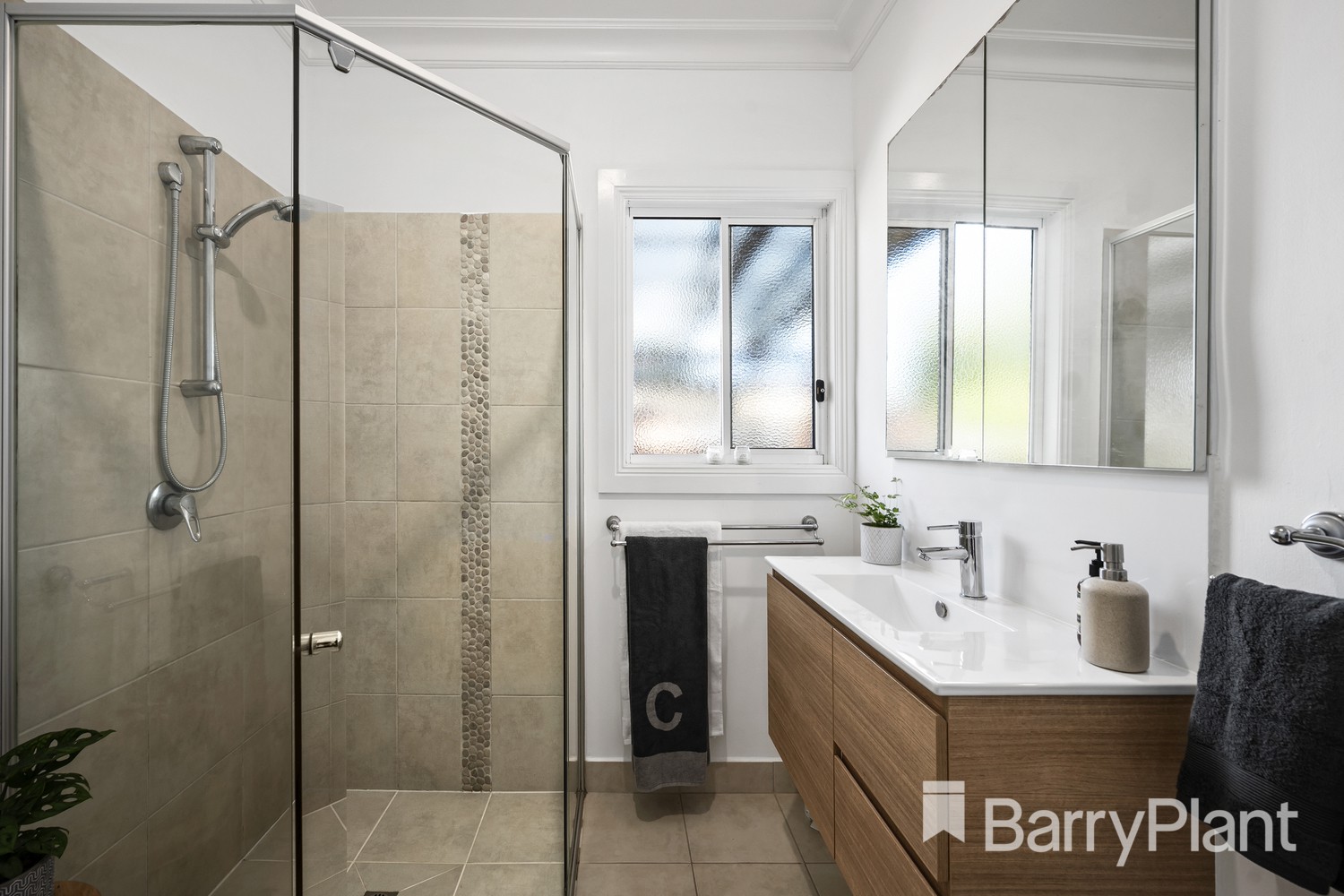1/10 Linacre Street, Watsonia, VIC 3087, Watsonia - Thumbnail 8