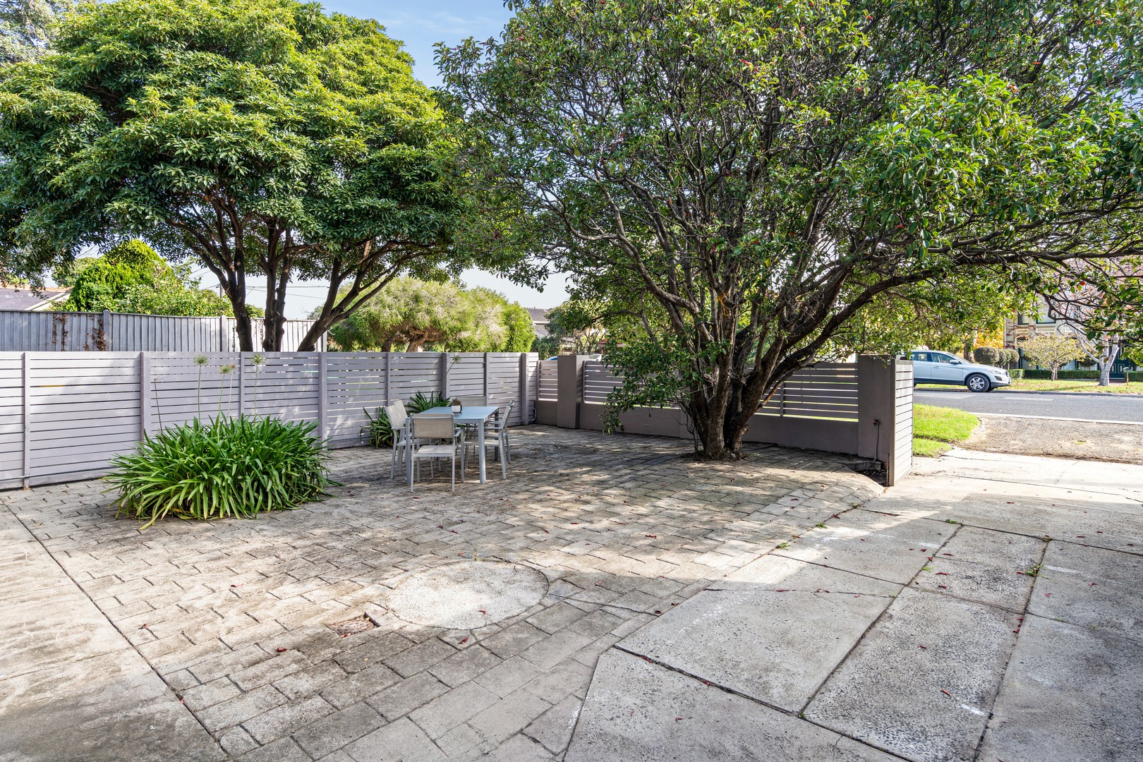 1/10 Loeman Street, Essendon, VIC 3040 - Thumbnail 2 - 29/04/2026