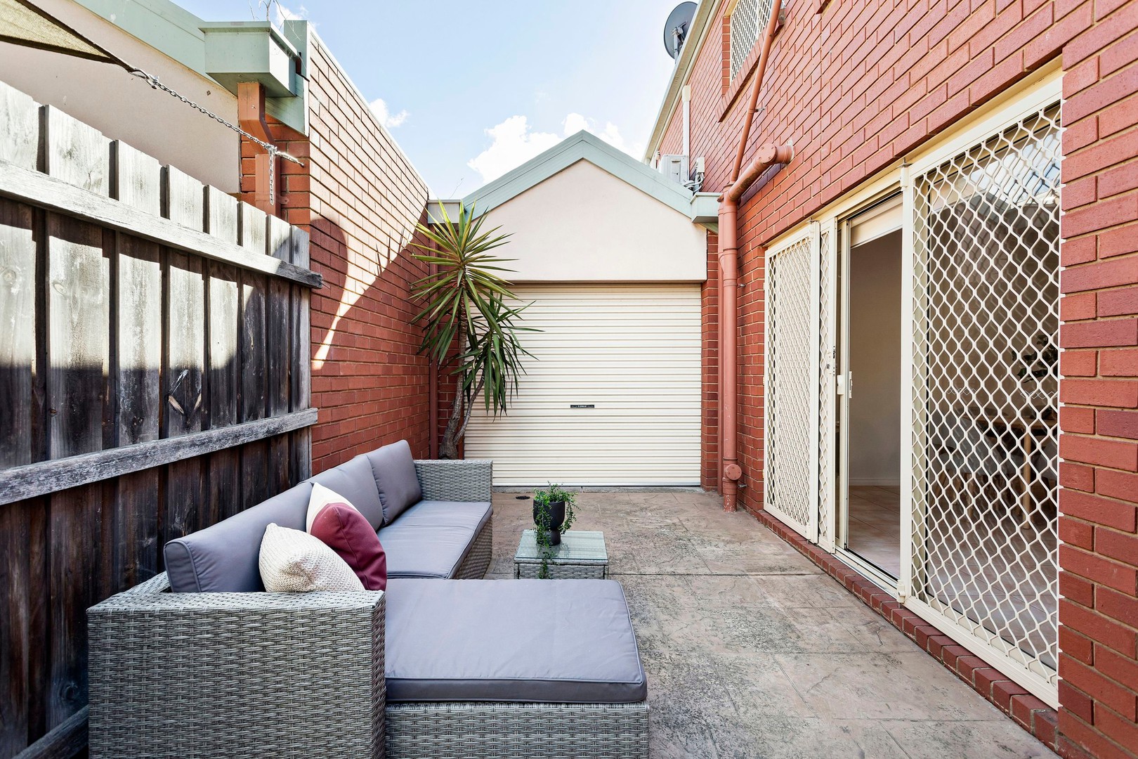 1/10 Omar Street, Maidstone, VIC 3012, Maidstone - Thumbnail 4