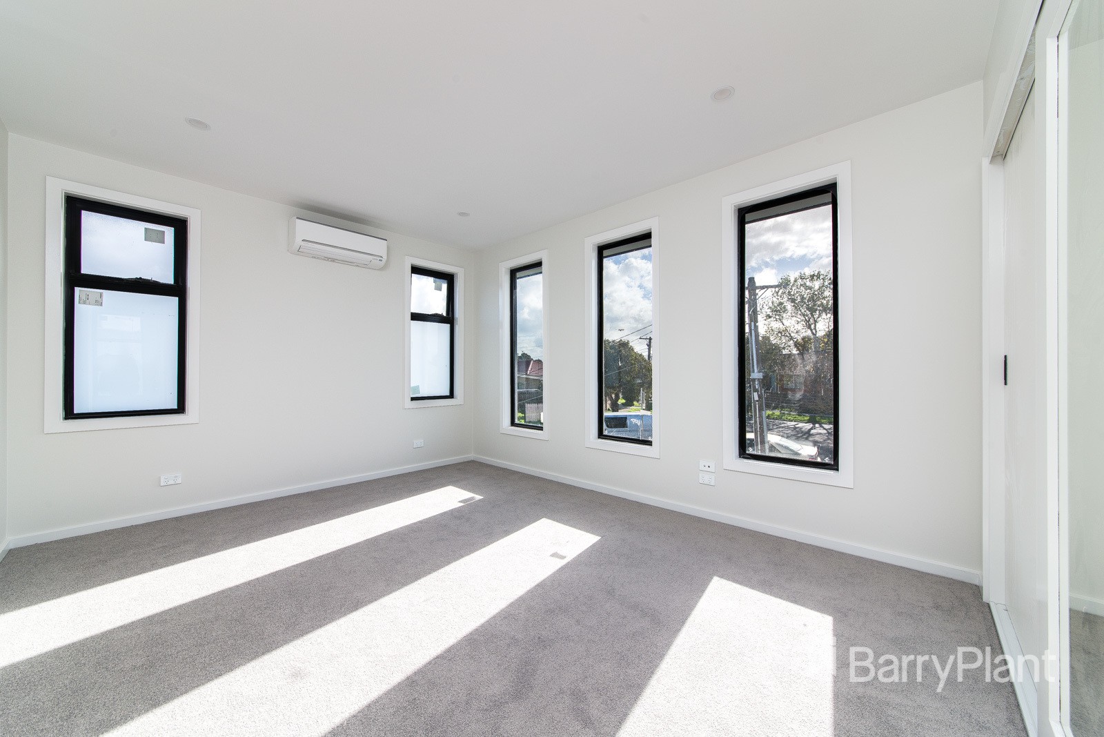 1/10 Pyalong Street, Dallas, VIC 3047, Dallas - Thumbnail 8