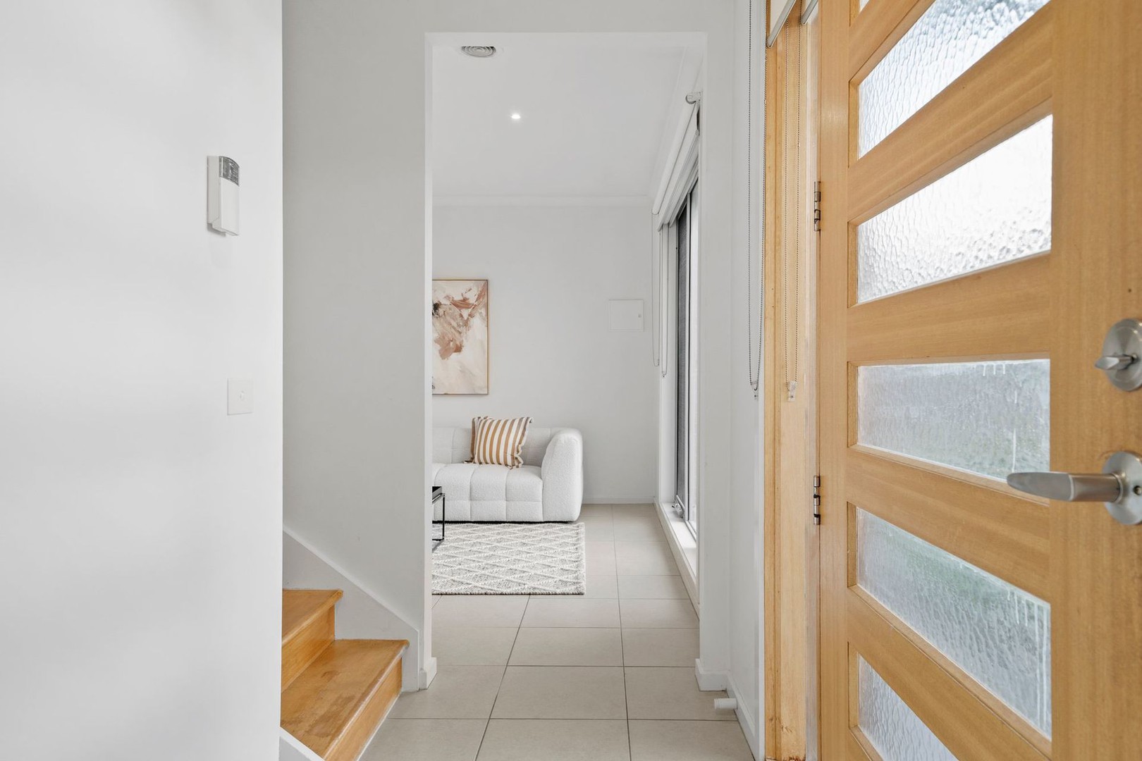 1/10 Tekapo Crescent, Taylors Lakes, VIC 3038 - Thumbnail 2 - 25/07/2025