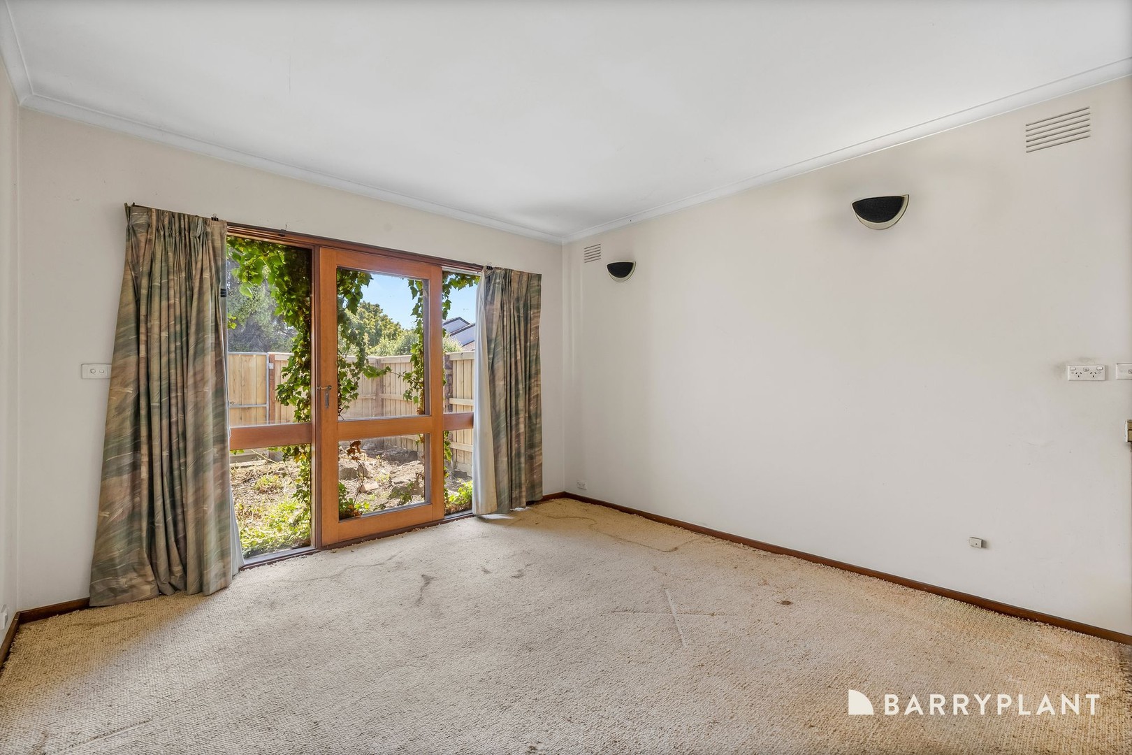 1/10 Templewood Crescent, Avondale Heights, VIC 3034, Avondale Heights - Thumbnail 2