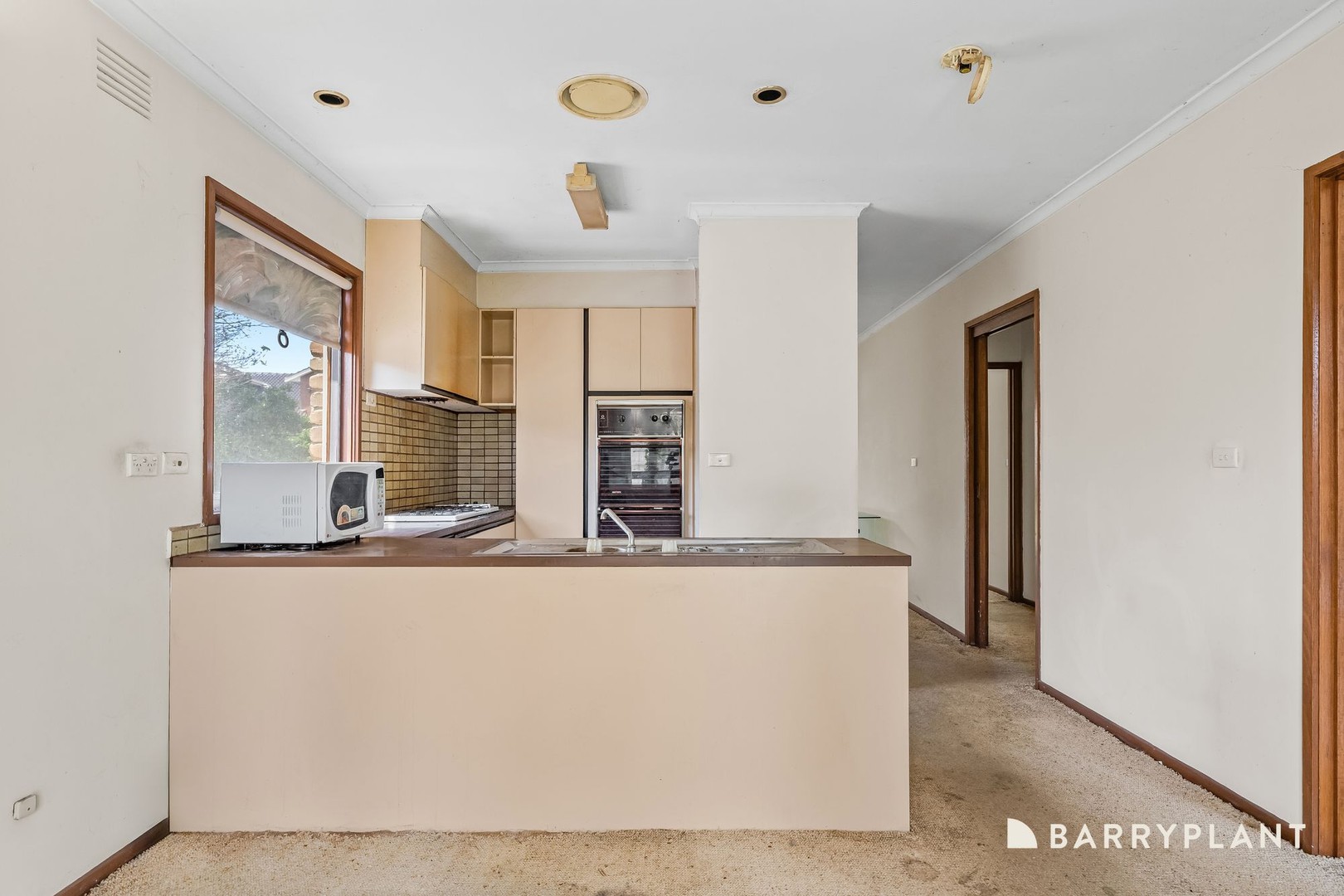 1/10 Templewood Crescent, Avondale Heights, VIC 3034, Avondale Heights - Thumbnail 4
