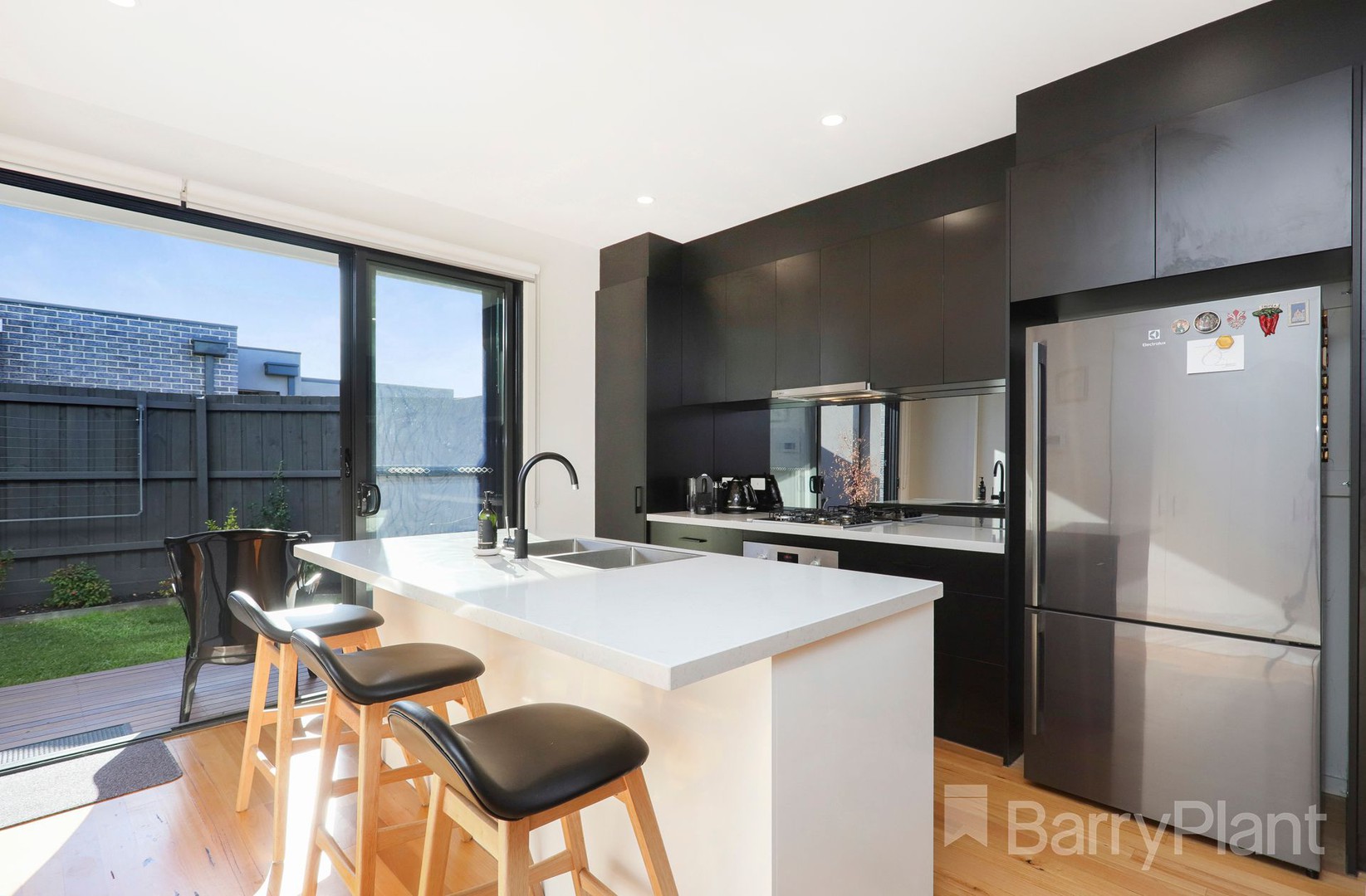 1/10 Woodstock Drive, Gladstone Park, VIC 3043, Gladstone Park - Thumbnail 7