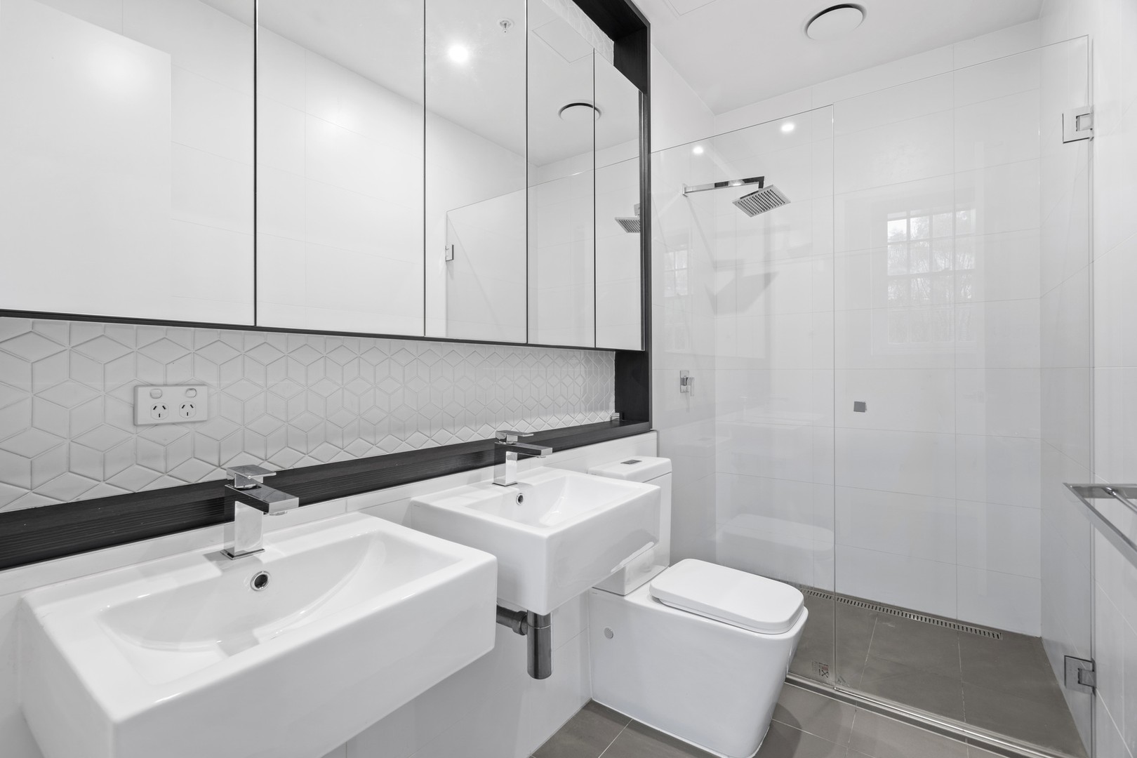 1/10 Zenith Rise, Bundoora, VIC 3083, Bundoora - Thumbnail 4