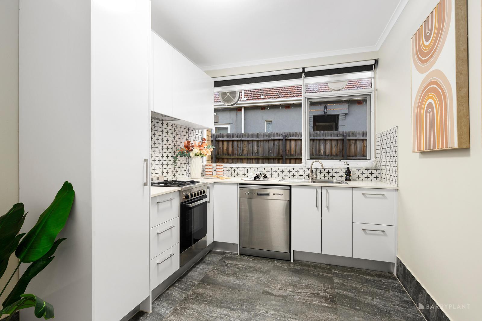 1/100 Balwyn Road, Balwyn, VIC 3103, Balwyn - Thumbnail 3