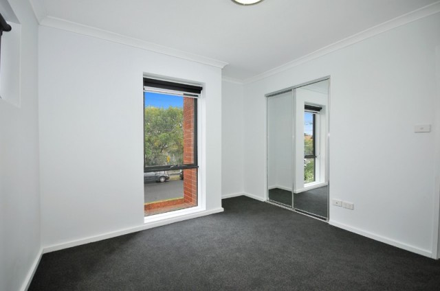 1/100 Bent  Street, Moonee Ponds, VIC 3039 - Thumbnail 2 - 11/10/2021