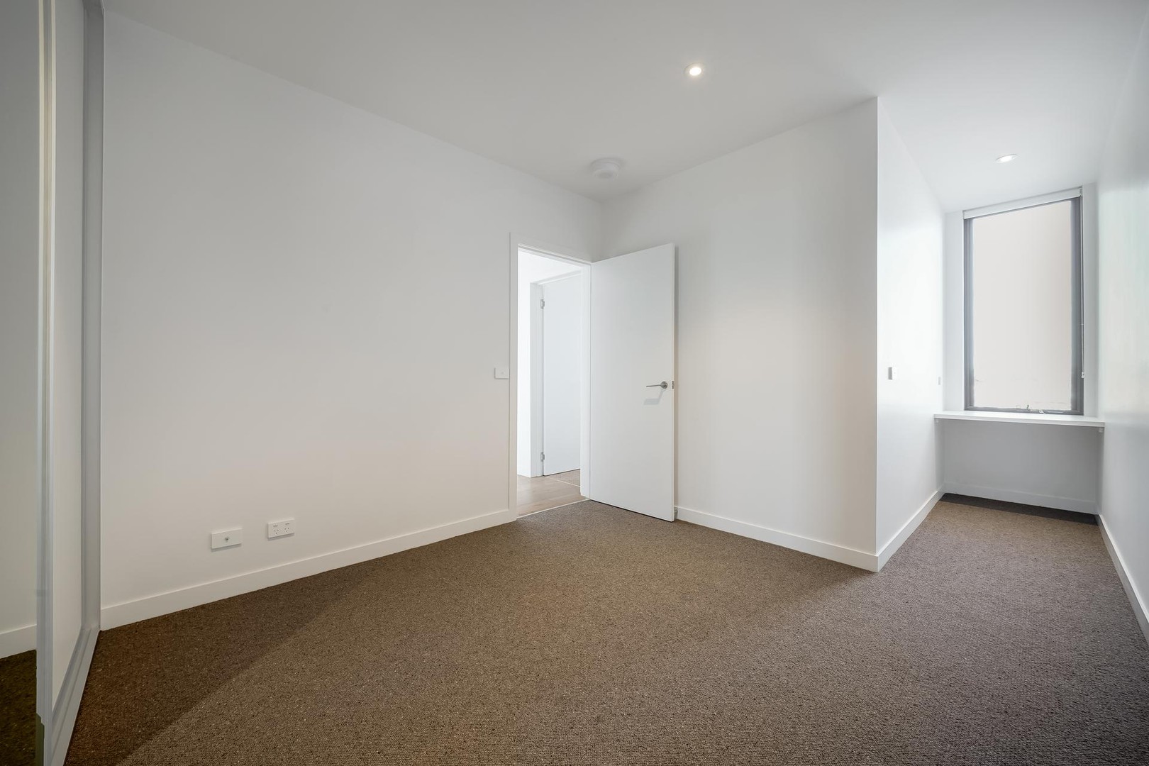 1/102 Colac Road, Highton, VIC 3216, Highton - Thumbnail 5