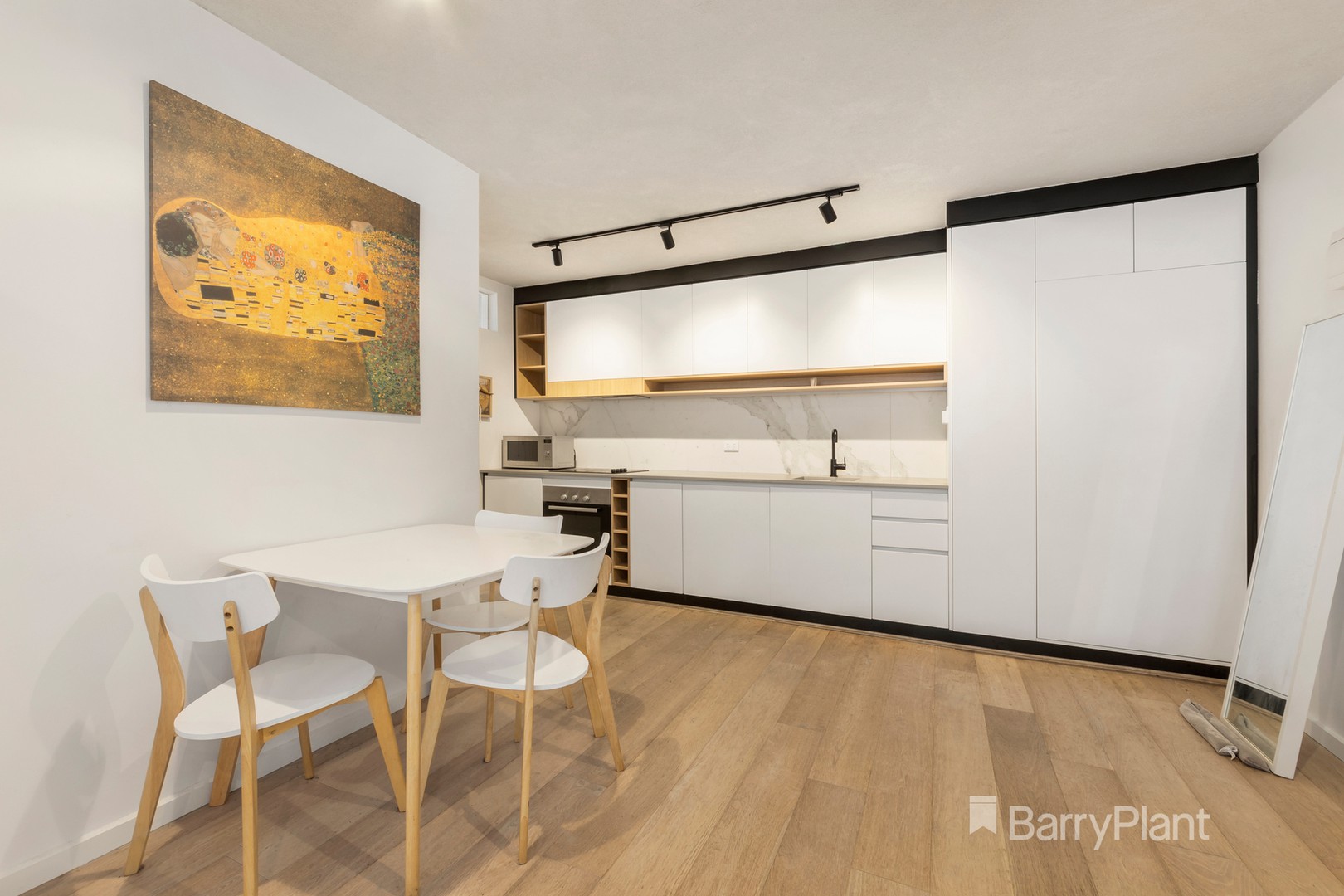 1/104 Gooch Street, Thornbury, VIC 3071, Thornbury - Thumbnail 4