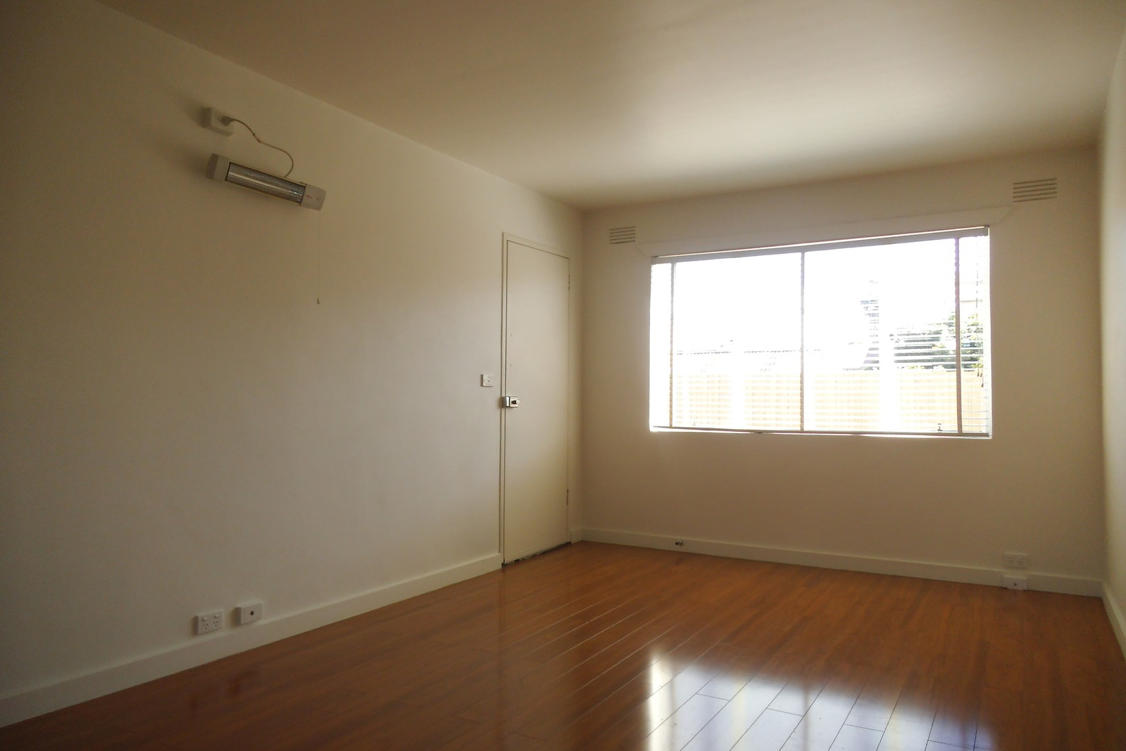 1/107 Rose Street, Coburg, VIC 3058, Coburg - Thumbnail 3