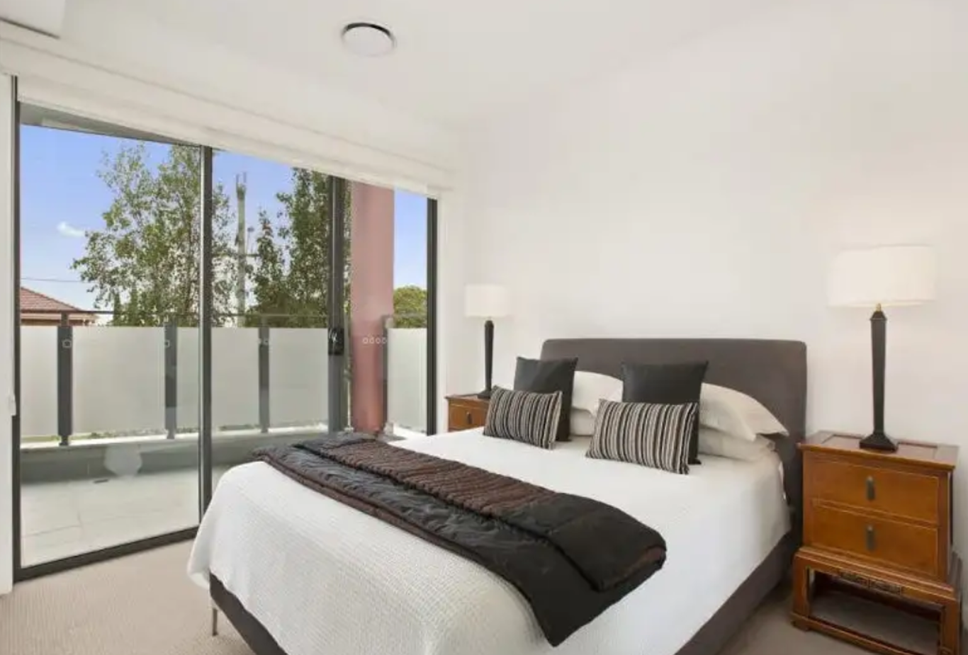 1/107 Whittens Lane, Doncaster, VIC 3108, Doncaster - Thumbnail 2