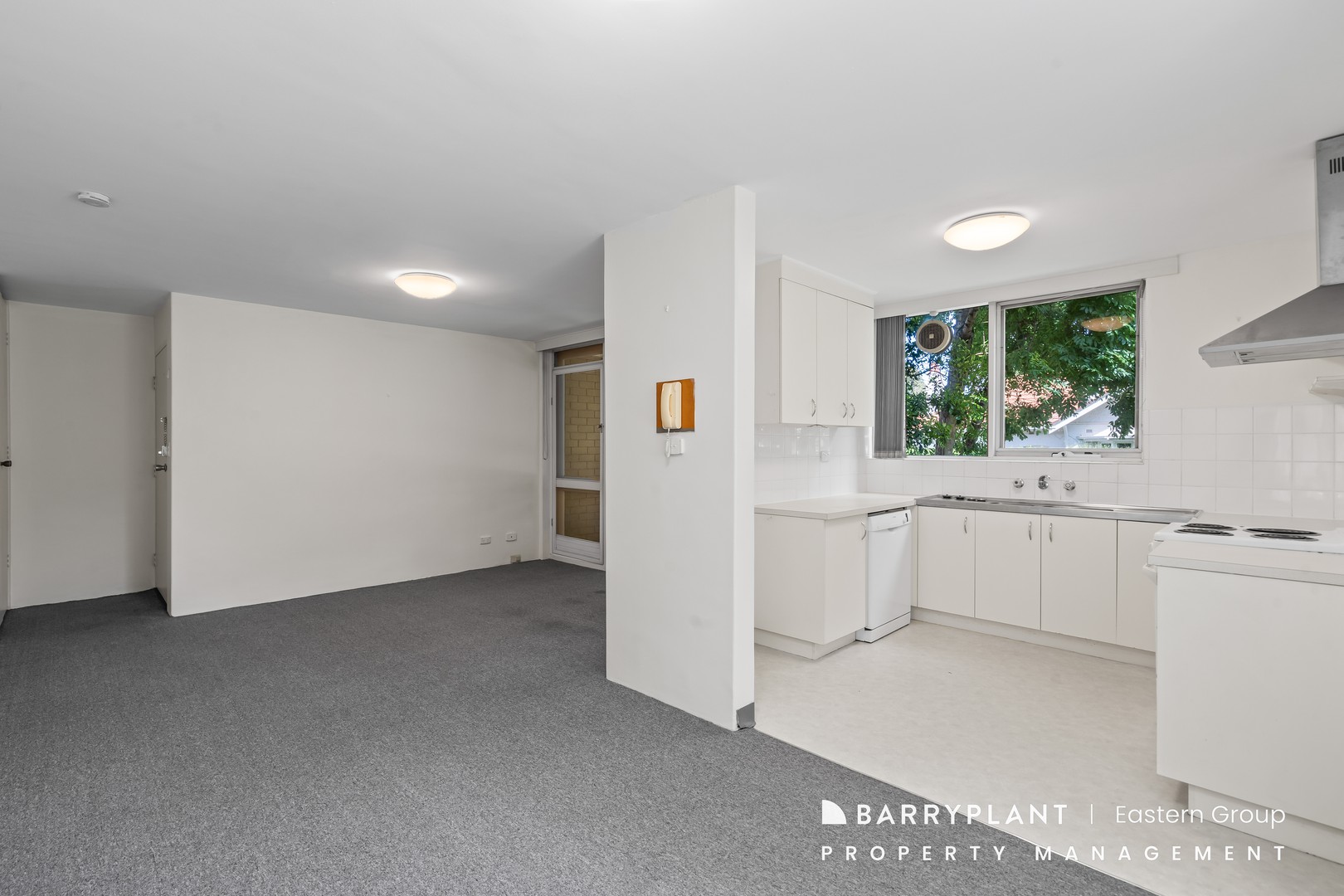 1/1072 Whitehorse Road, Box Hill, VIC 3128, Box Hill - Thumbnail 4