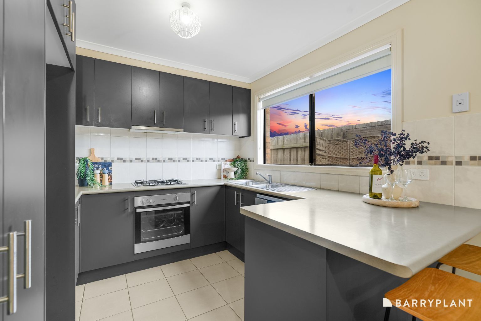 1/108 Ahern Road, Pakenham, VIC 3810, Pakenham - Thumbnail 3