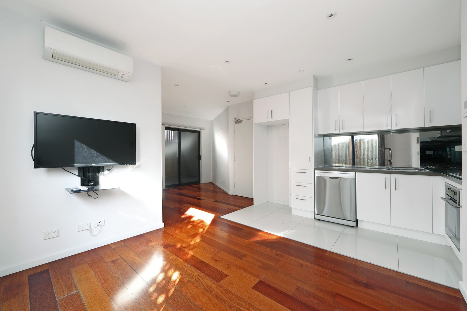 1/1098 Stud Road, Rowville, VIC 3178 - Thumbnail 1 - 30/07/2025