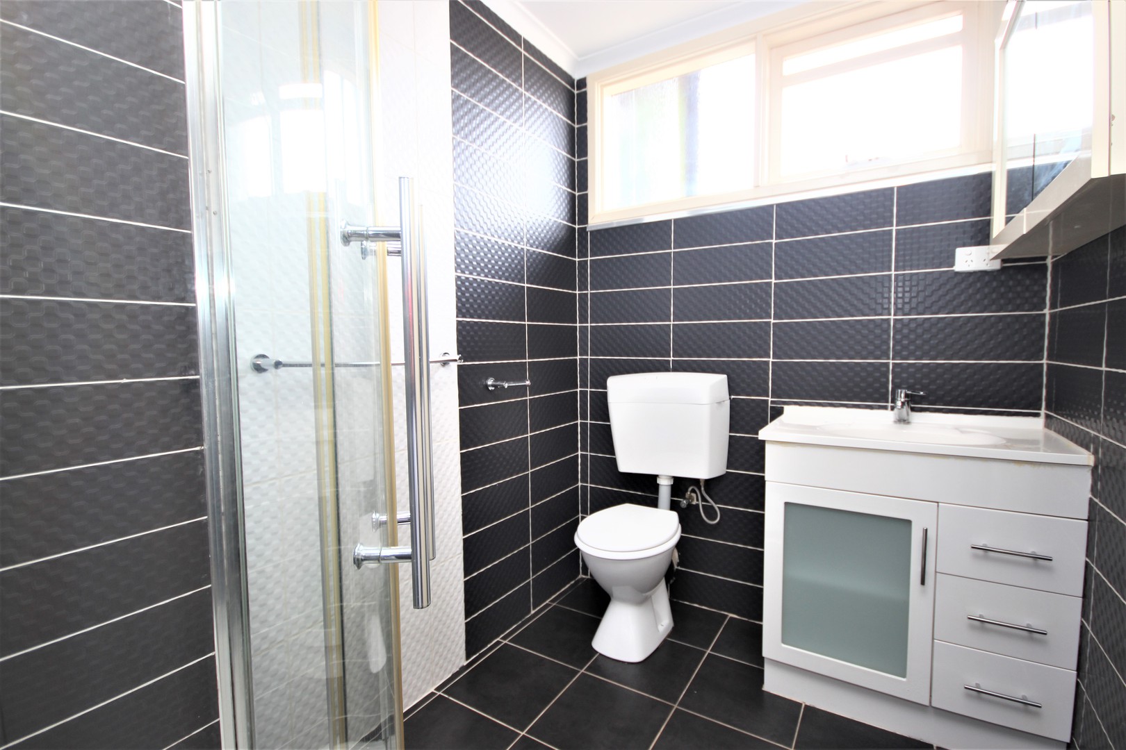 1/11-17 Howitt Avenue, Corio, VIC 3214, Corio - Thumbnail 7