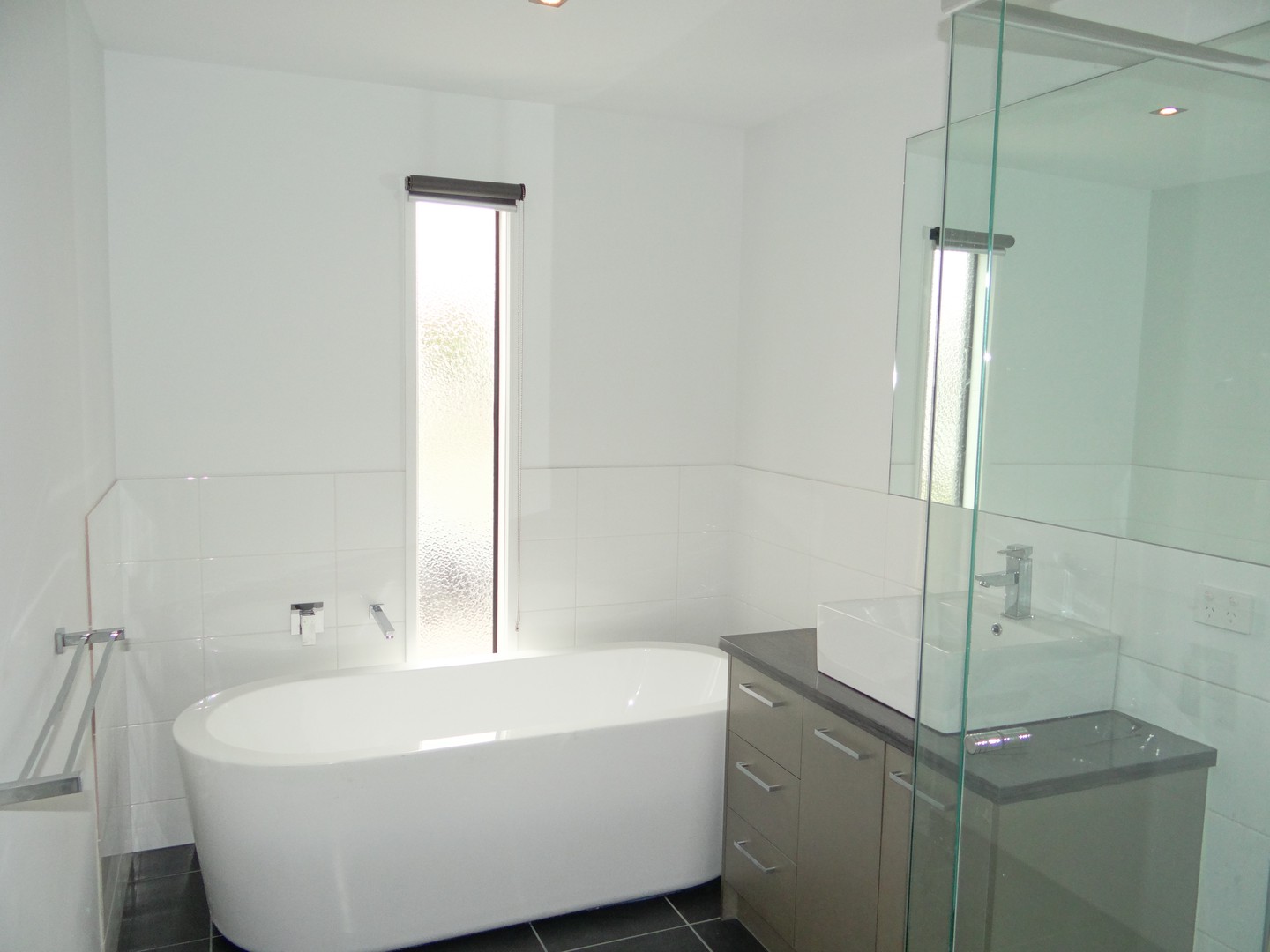 1/11 Alkoomi Avenue, Hamlyn Heights, VIC 3215, Hamlyn Heights - Thumbnail 8