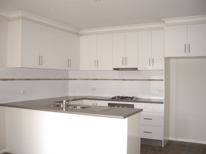 1/11 Boundary Road, Newcomb, VIC 3219, Newcomb - Thumbnail 2