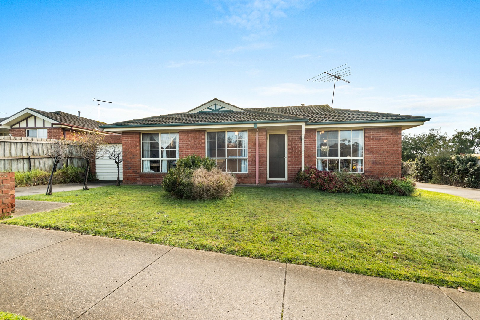 1/11 Burdekin Road, Highton, VIC 3216, Highton - Thumbnail 2