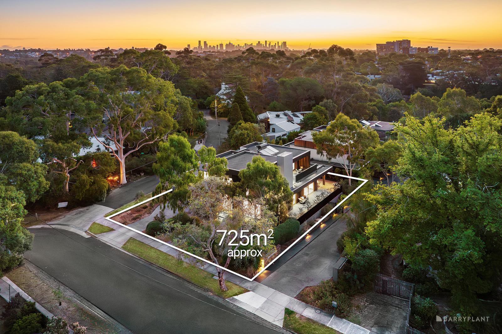 1/11 Clark Road, Ivanhoe, VIC 3079 - Thumbnail 2 - 28/02/2025