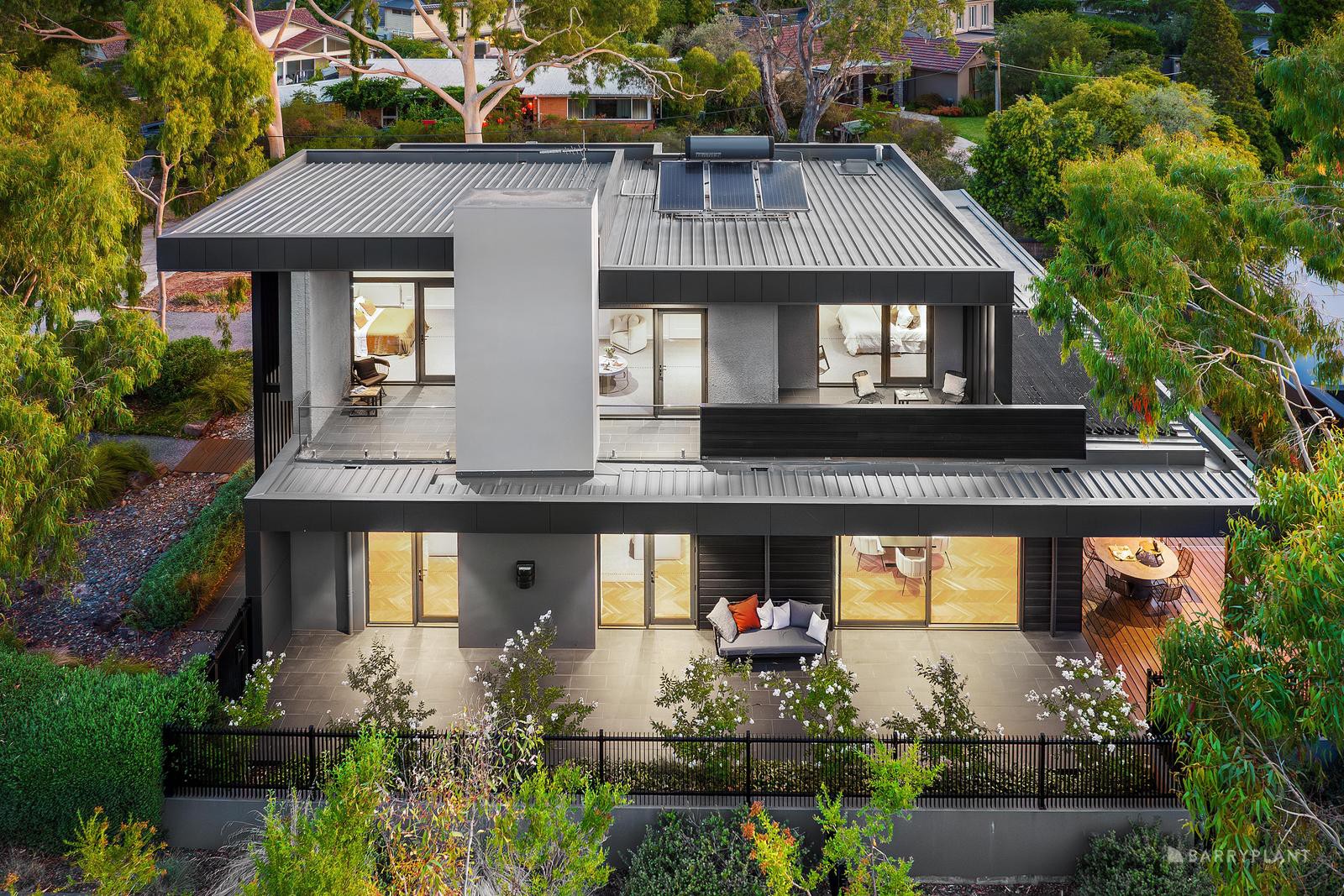 1/11 Clark Road, Ivanhoe, VIC 3079, Ivanhoe - Thumbnail 3