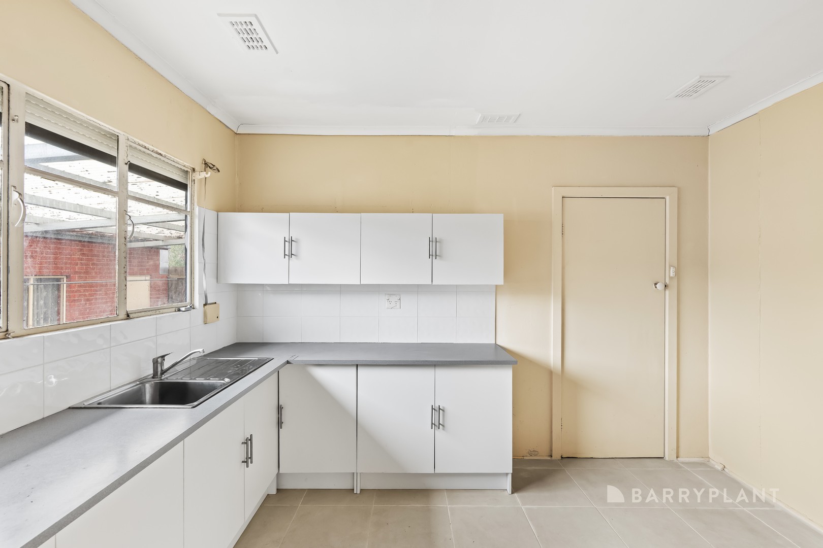 1/11 Laha Crescent, Preston, VIC 3072, Preston - Thumbnail 5