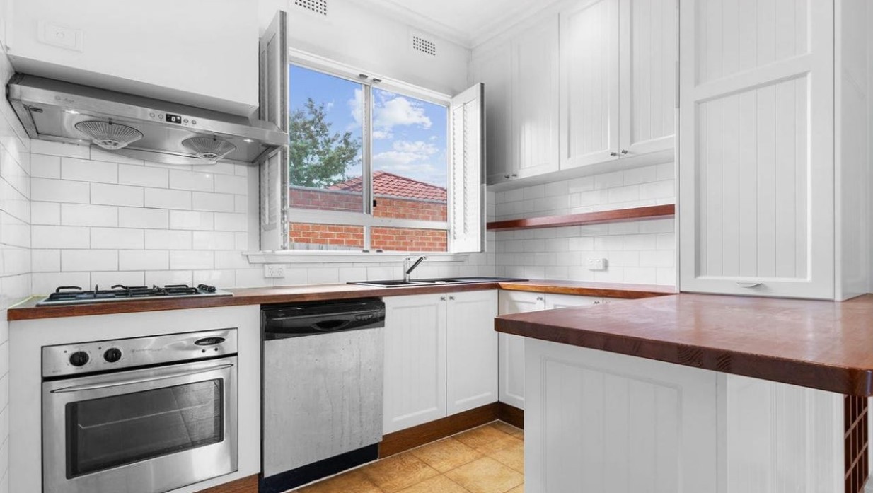 1/11 Lyndoch Street, Box Hill South, VIC 3128 - Thumbnail 2 - 29/06/2026
