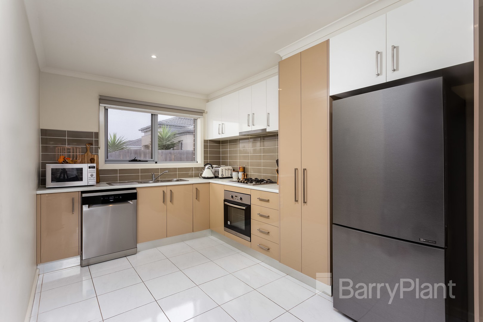 1/11 Maryann Way, Tarneit, VIC 3029, Tarneit - Thumbnail 2