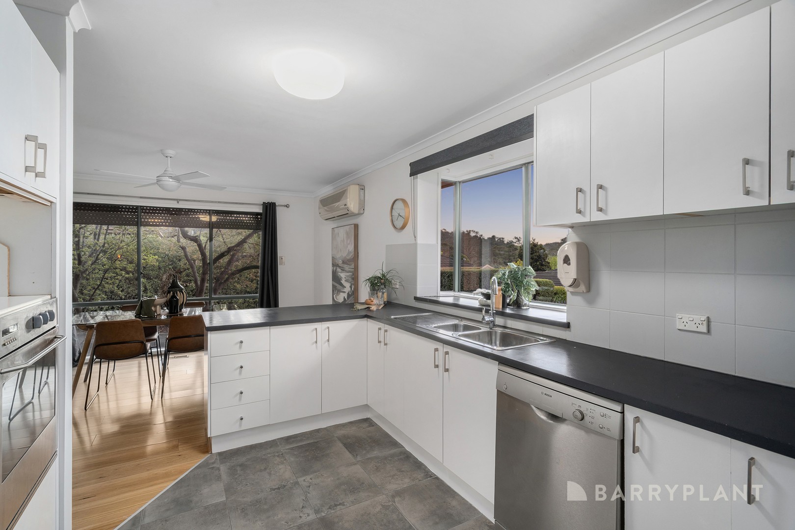 1/11 Meadow Road, Croydon North, VIC 3136, Croydon North - Thumbnail 6