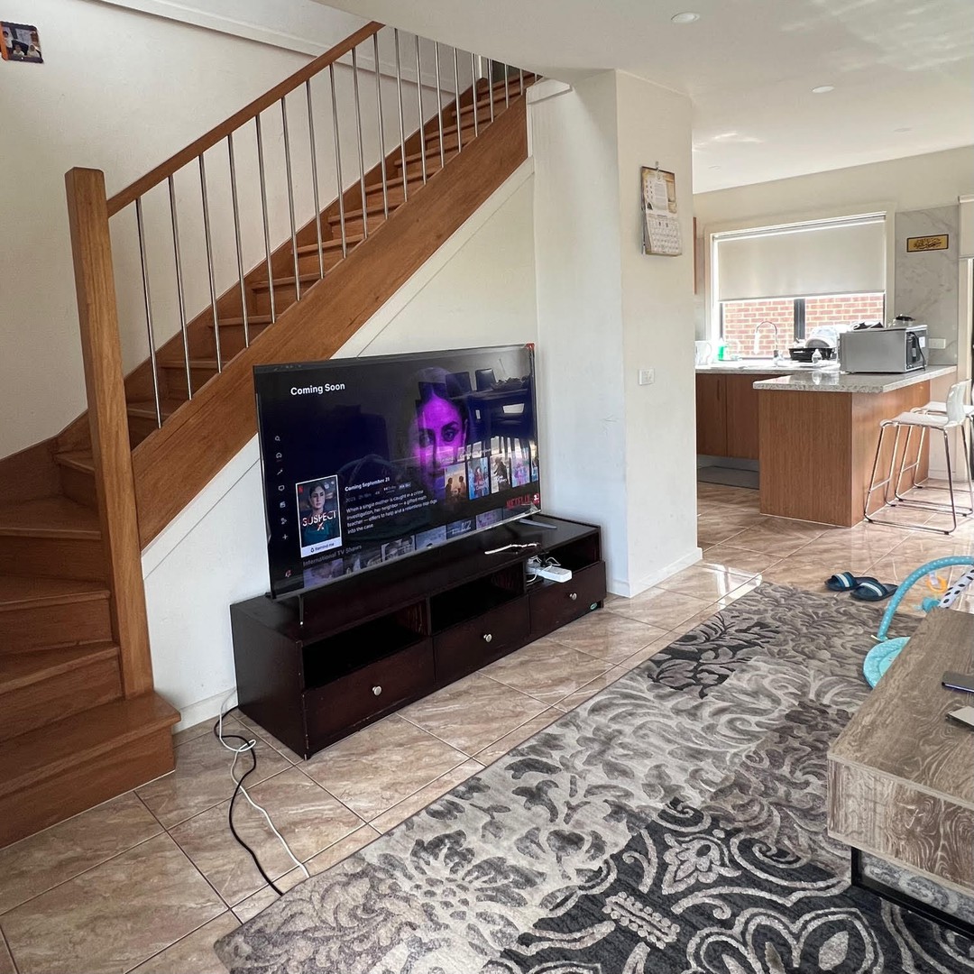 1/11 Merlynston Drive, Dallas, VIC 3047, Dallas - Thumbnail 2