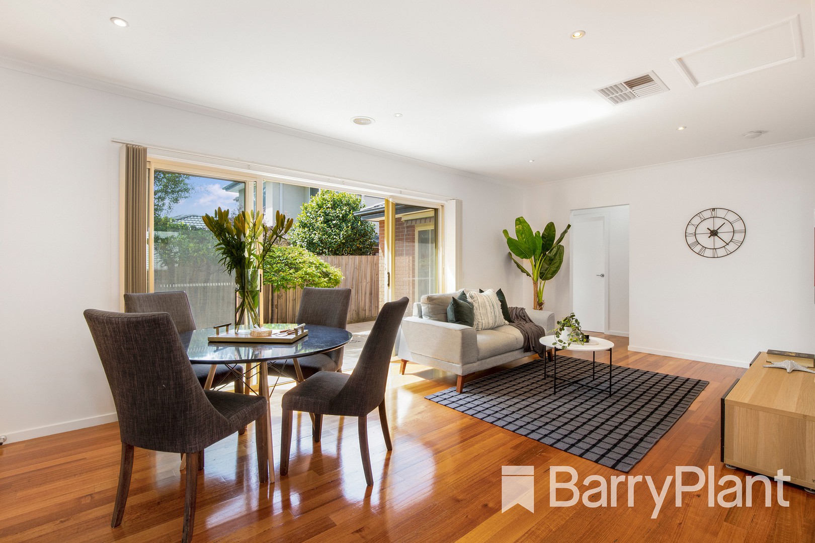1/11 Roycroft Close, Glen Waverley, VIC 3150, Glen Waverley - Thumbnail 4