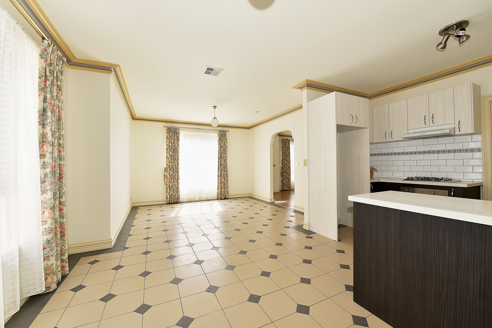 1/110 Bradshaw Street, Essendon, VIC 3040, Essendon - Thumbnail 3