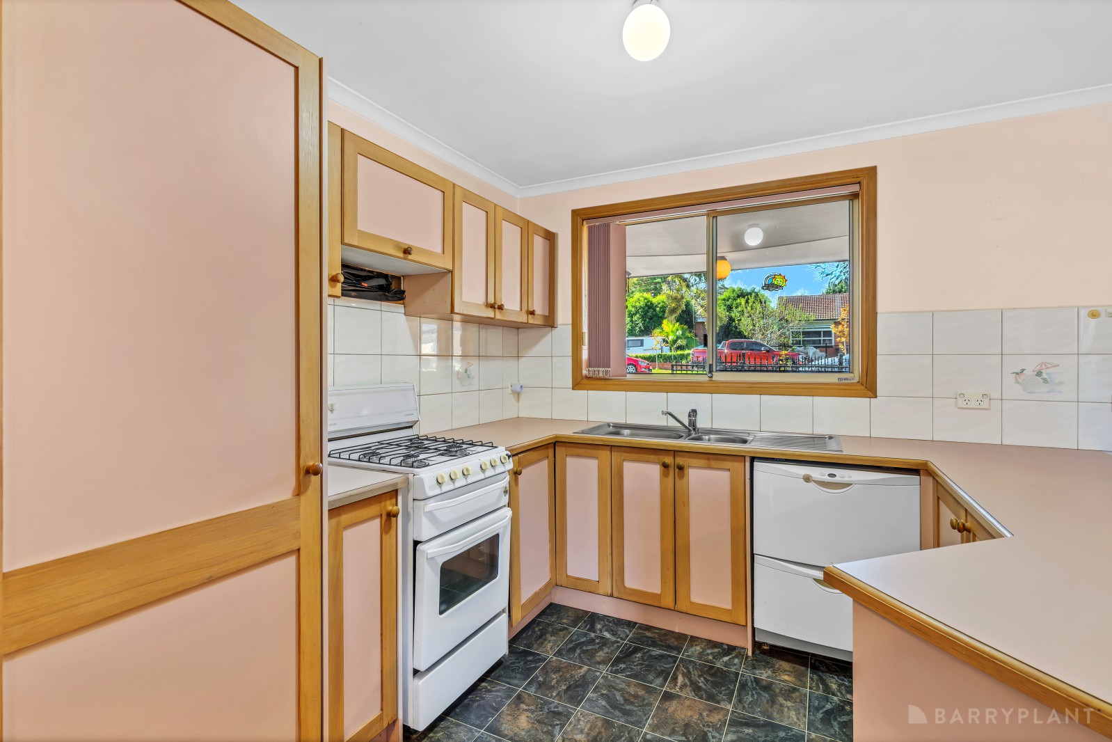 1/110 Kelvinside Road, Noble Park, VIC 3174, Noble Park - Thumbnail 4