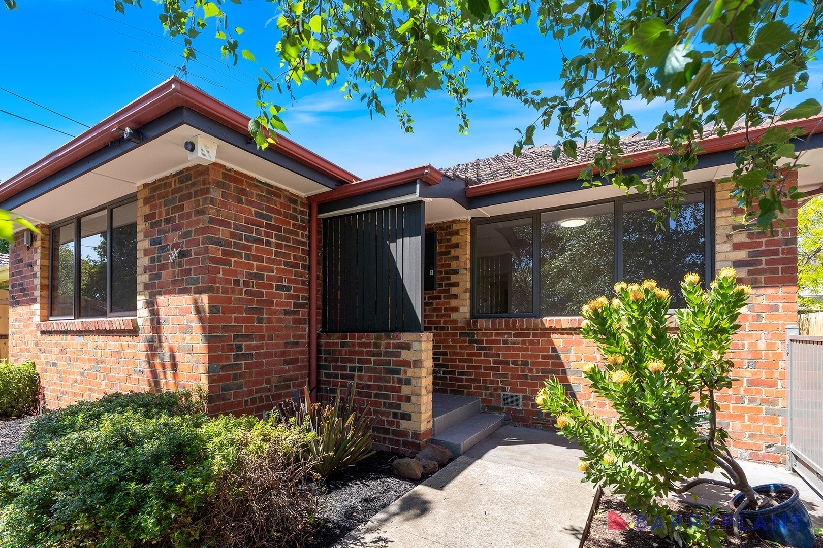 1/111 St Vigeons Road, Reservoir, VIC 3073 - Thumbnail 2 - 10/11/2025