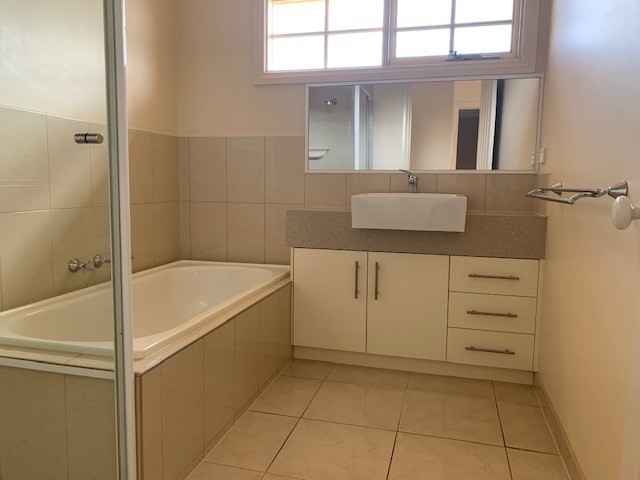1/114 Ford Street, Ivanhoe, VIC 3079, Ivanhoe - Thumbnail 6
