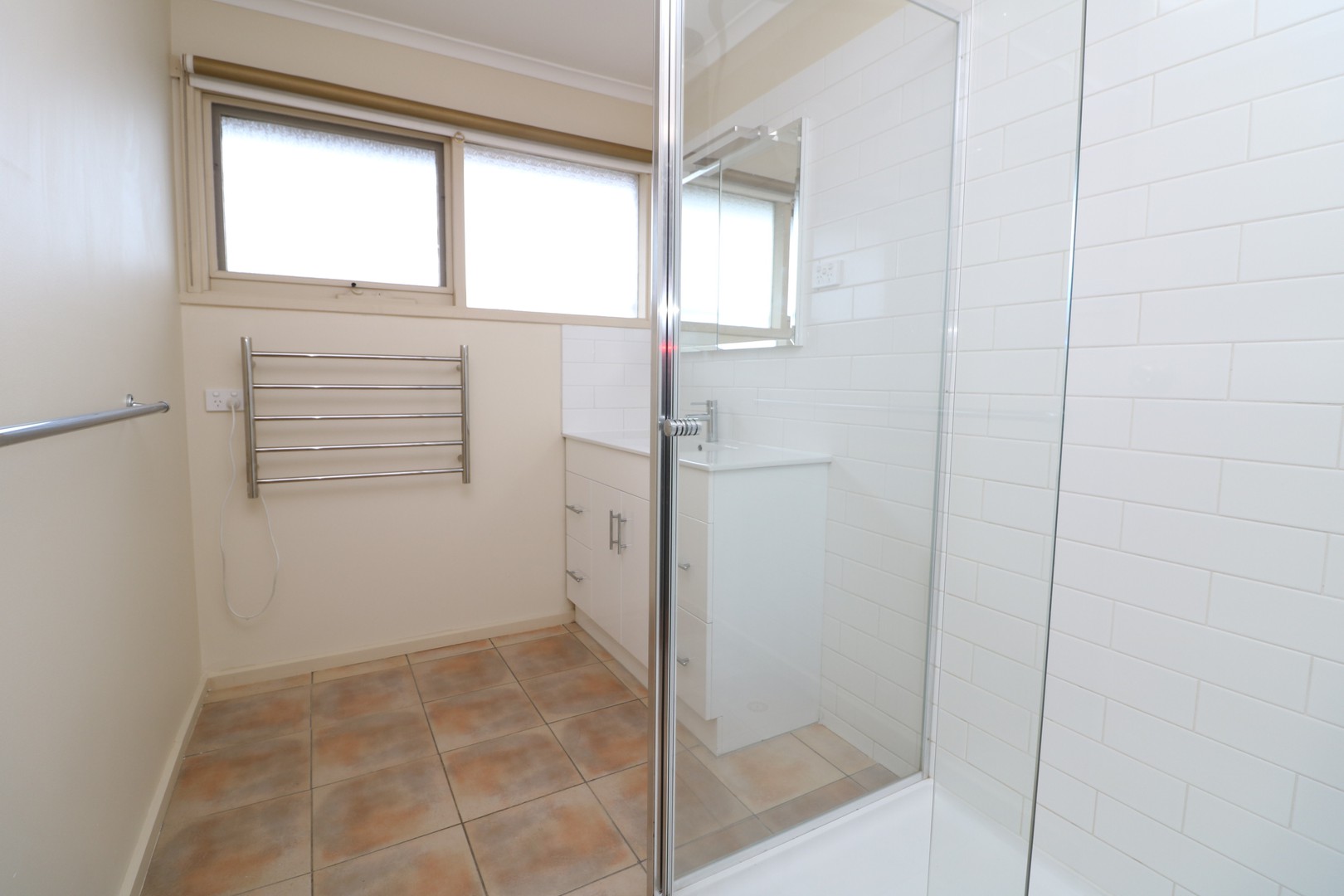 1/118 Isabella Street, Geelong West, VIC 3218, Geelong West - Thumbnail 6