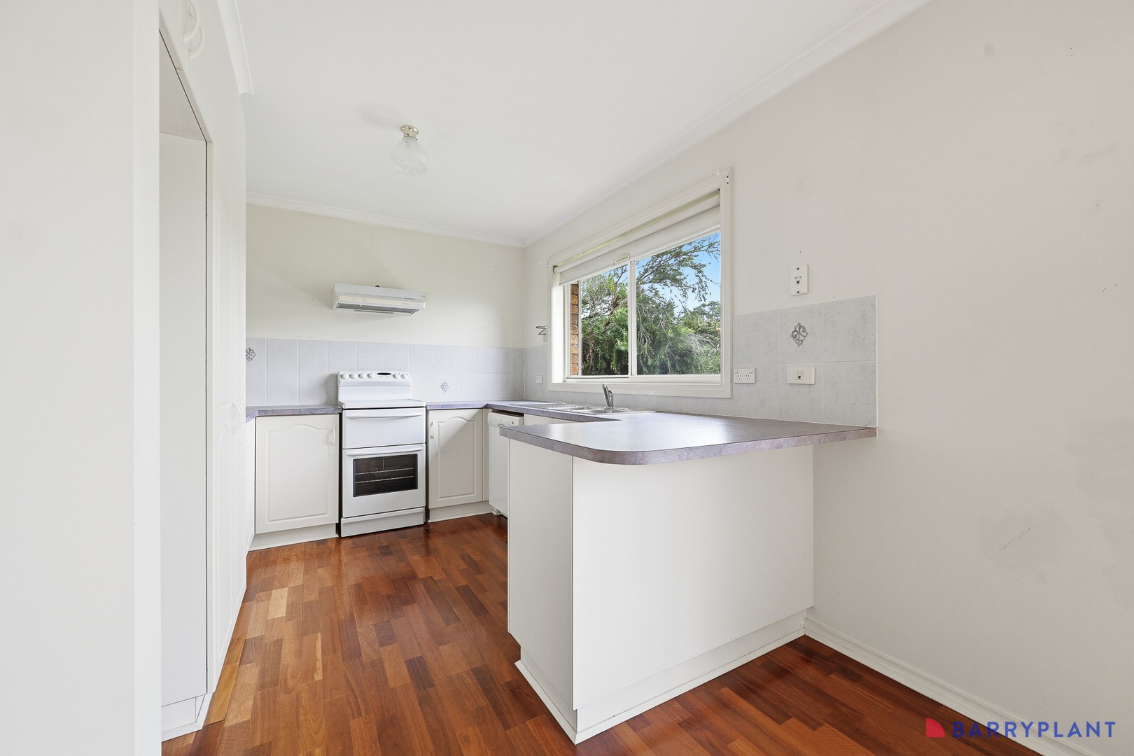 1/12 Bent Street, Wonthaggi, VIC 3995, Wonthaggi - Thumbnail 3