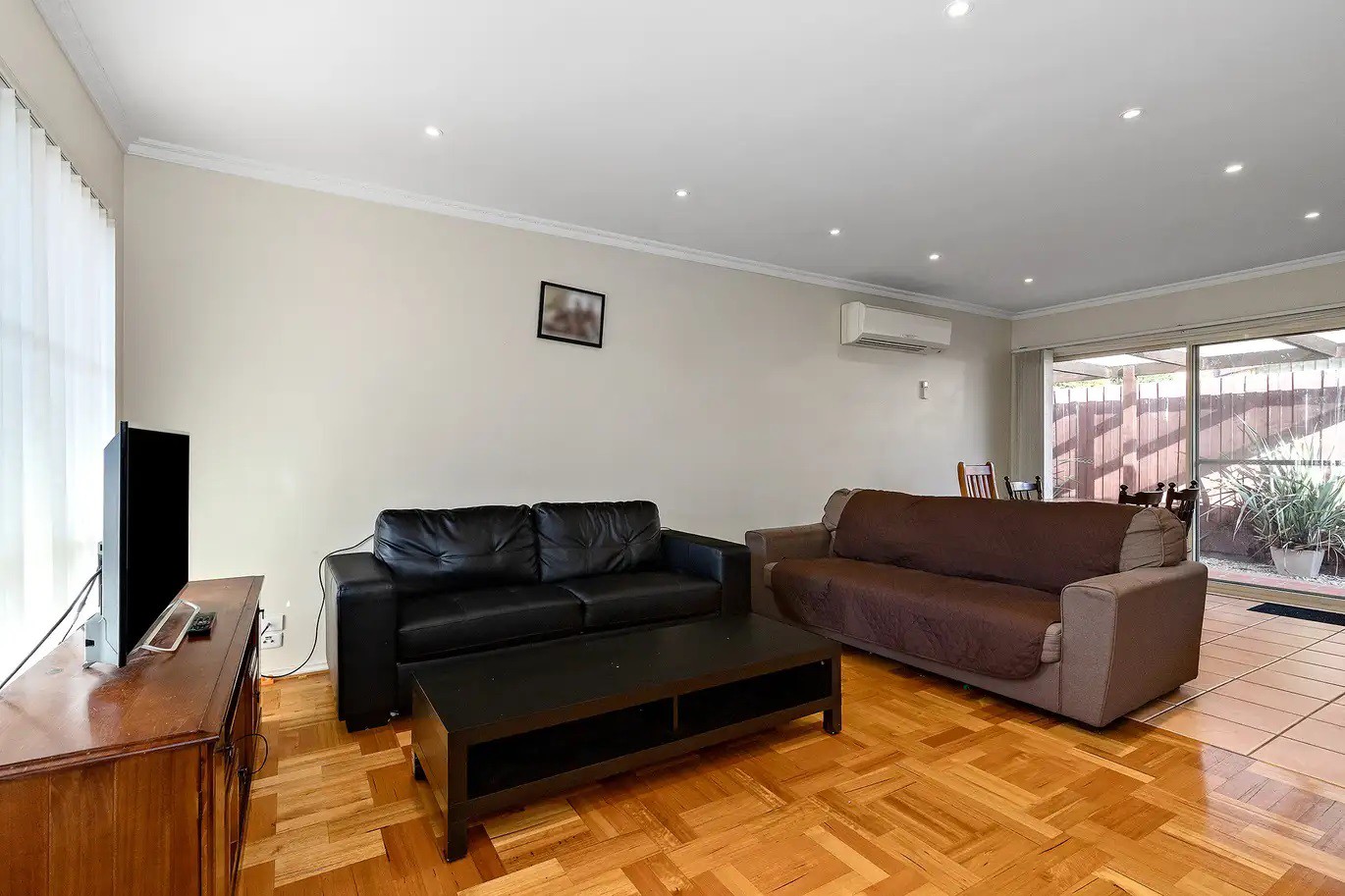 1/12 Cassia Grove, Frankston, VIC 3199, Frankston - Thumbnail 2