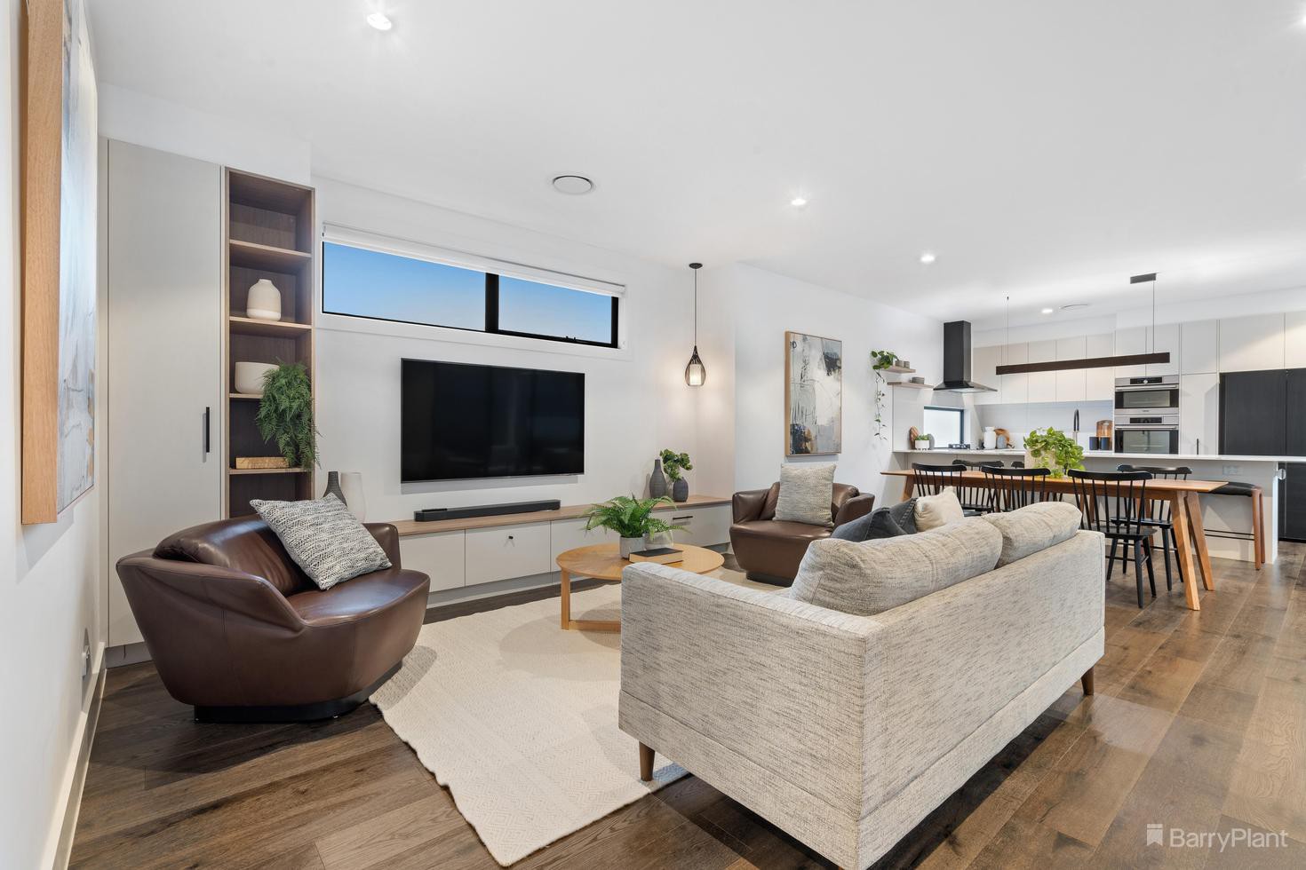 1/12 Clive Street, Mitcham, VIC 3132, Mitcham - Thumbnail 2