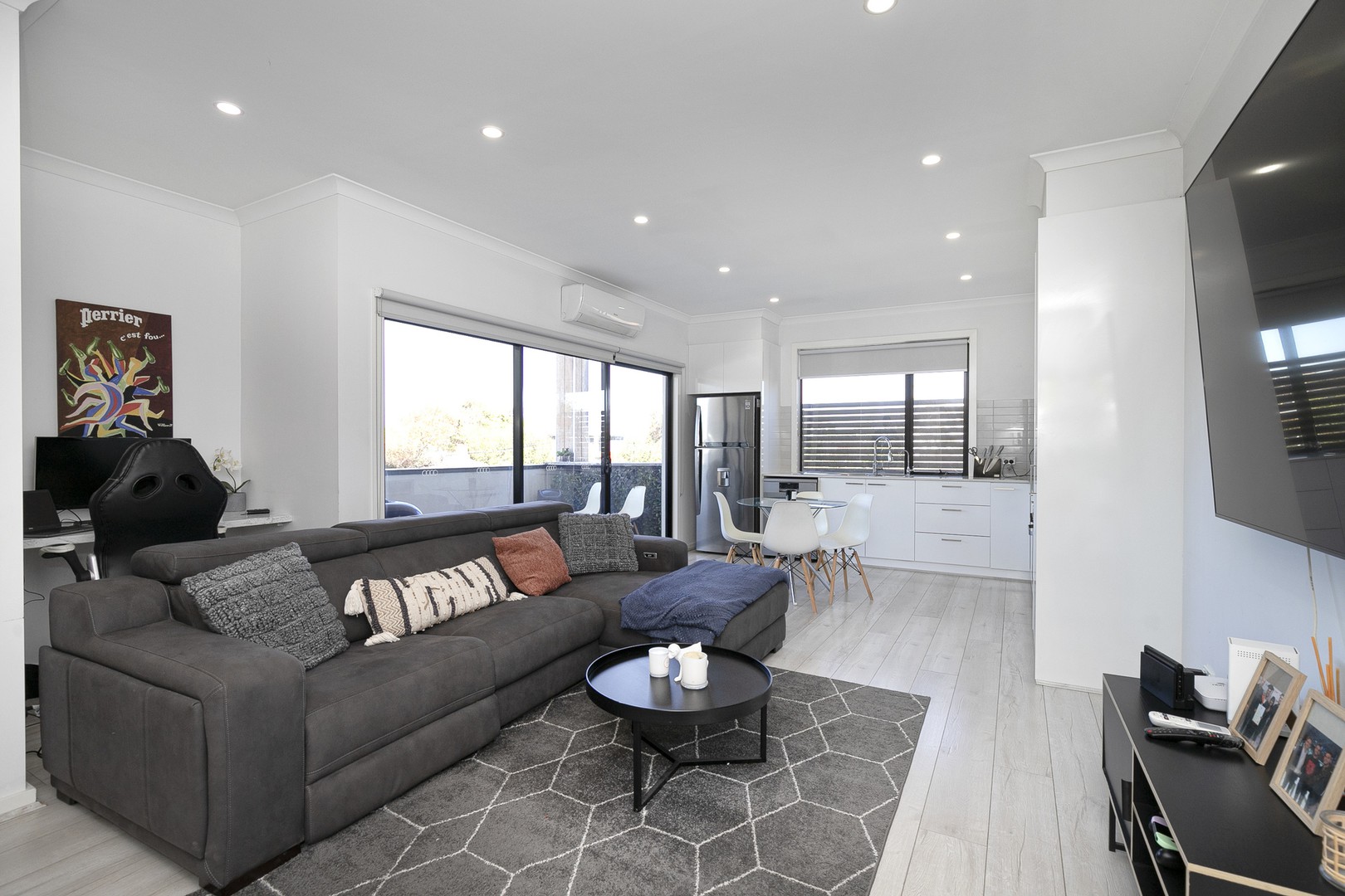 1/12 Eileen Street, Hadfield, VIC 3046, Hadfield - Thumbnail 3