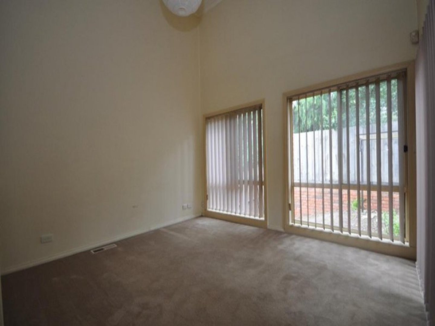 1/12 Fawkner Road, Pascoe Vale, VIC 3044, Pascoe Vale - Thumbnail 2