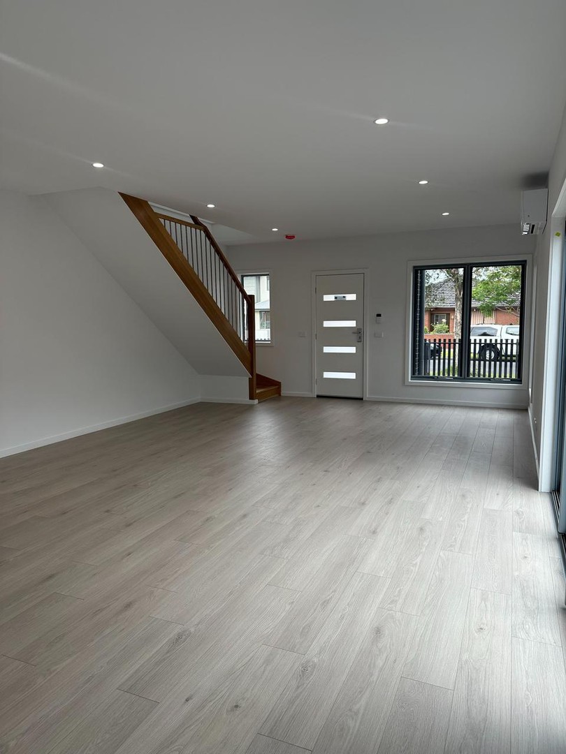 1/12 Gladstone Parade, Glenroy, VIC 3046, Glenroy - Thumbnail 4