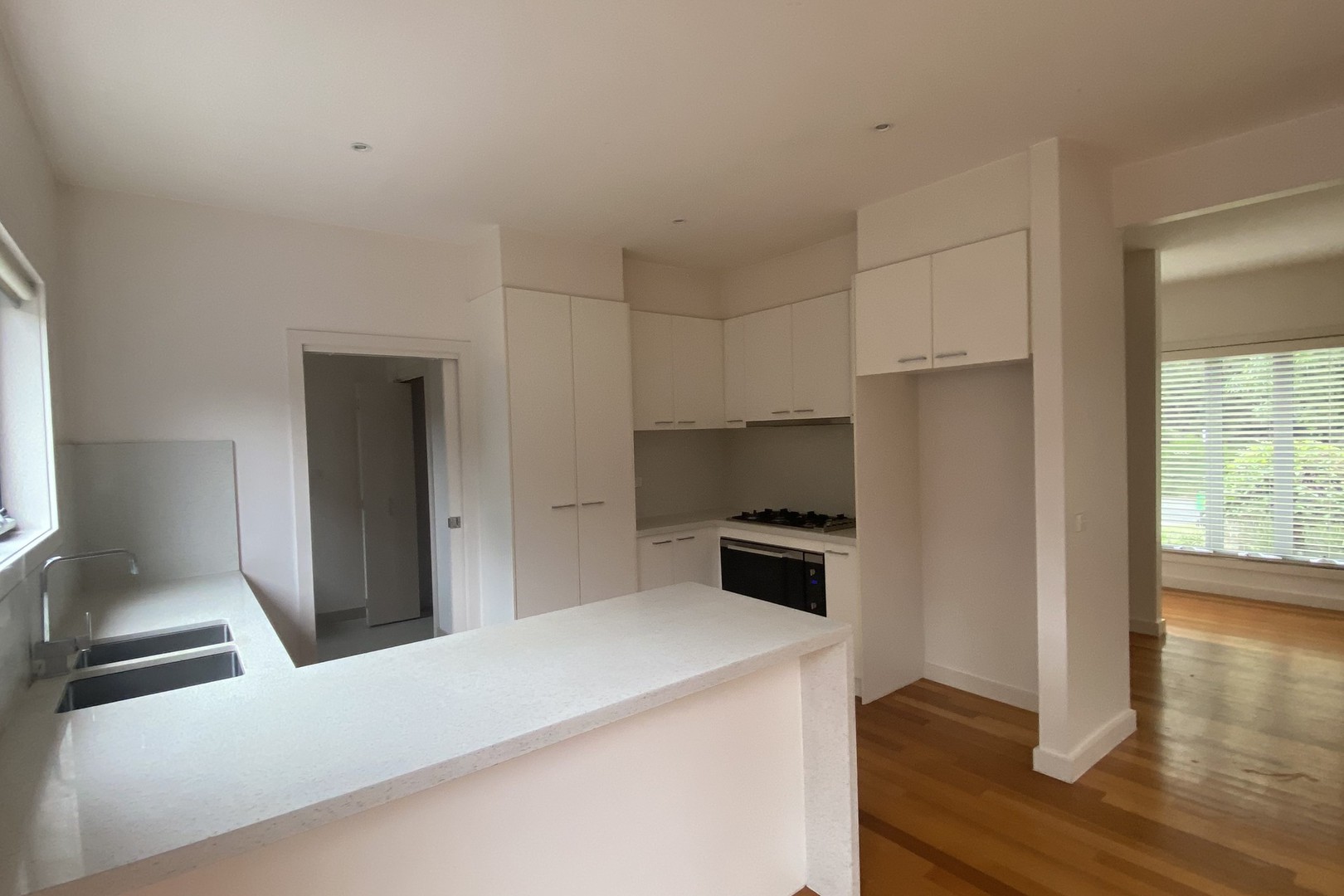 1/12 Griffiths Street, Reservoir, VIC 3073, Reservoir - Thumbnail 7