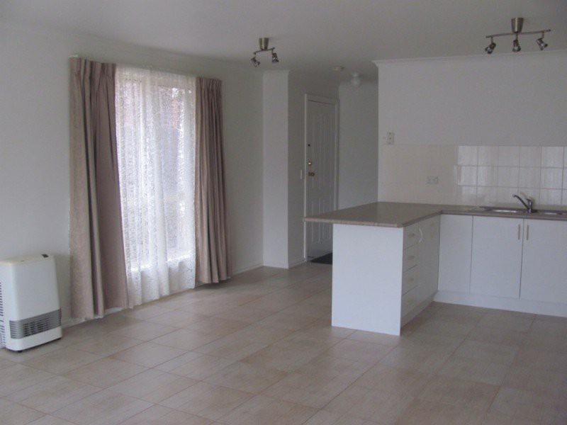 1/12 John Street, St Albans, VIC 3021, St Albans - Thumbnail 2