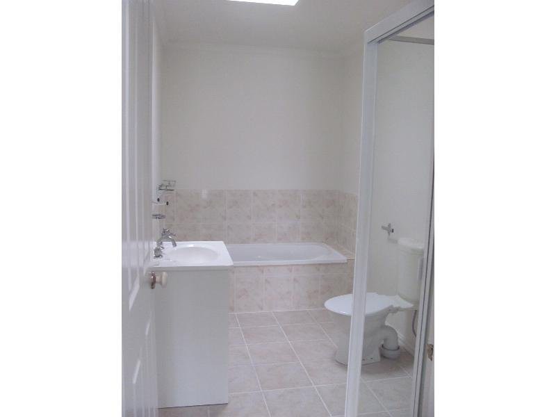 1/12 John Street, St Albans, VIC 3021, St Albans - Thumbnail 7