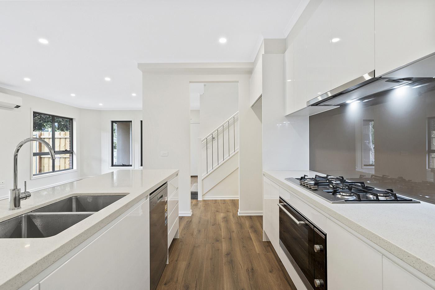 1/12 Kinta Court, Croydon North, VIC 3136, Croydon North - Thumbnail 2