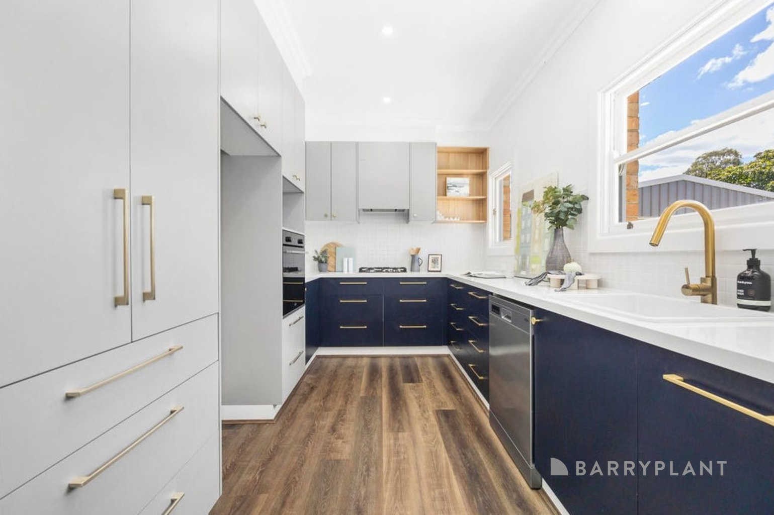 1/12 Lake St, Wendouree, VIC 3355, Wendouree - Thumbnail 8