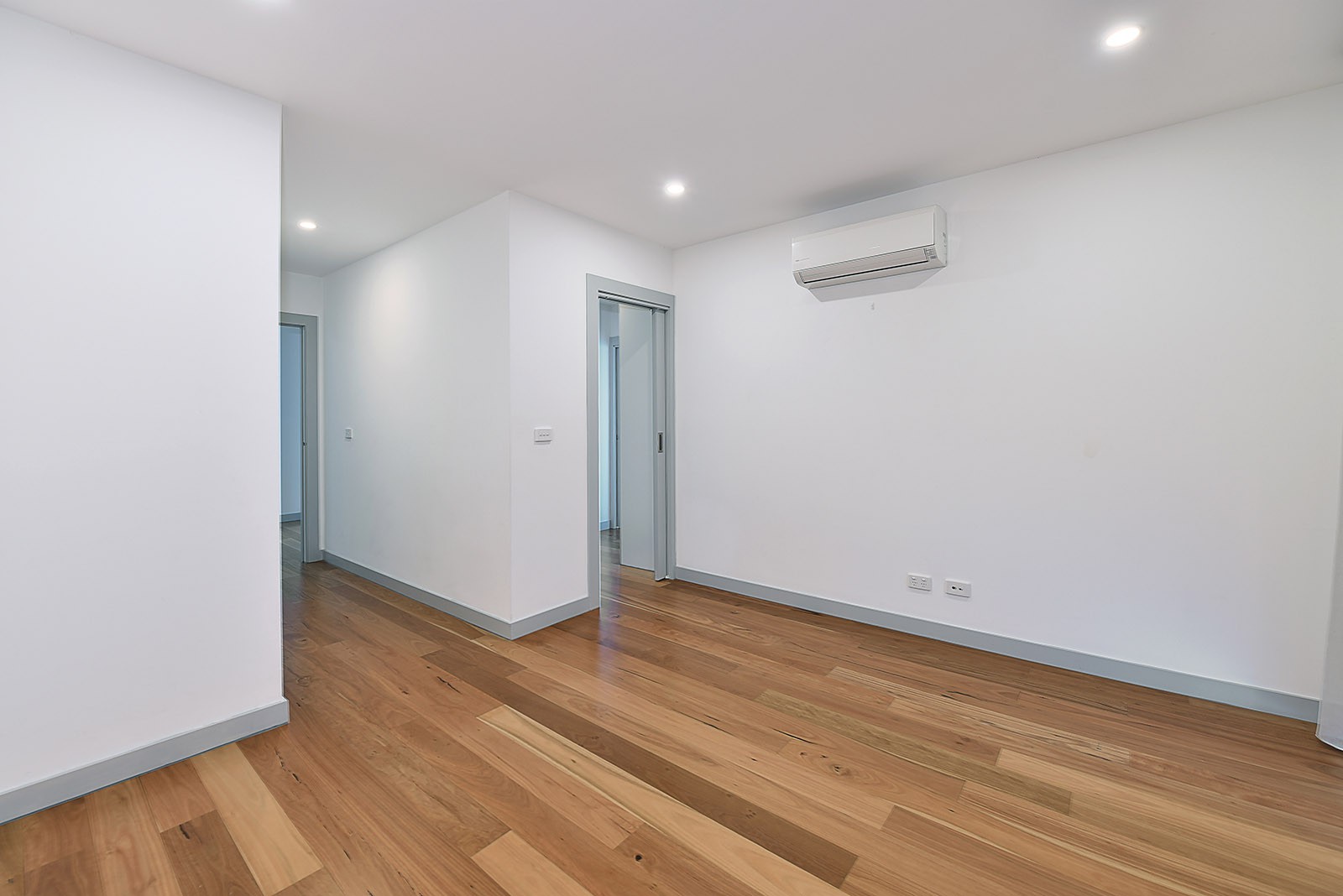 1/12 Michael Ct, Niddrie, VIC 3042, Niddrie - Thumbnail 4